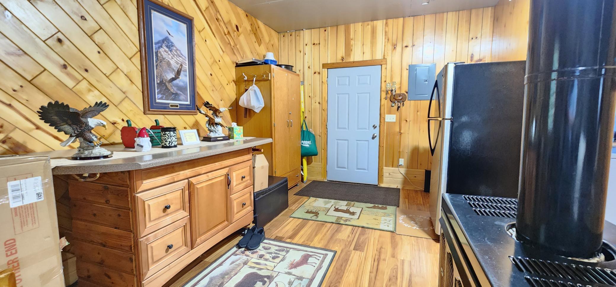 2010 single family home for sale at 6444 Cougar Trail NW in Walker, MN — 1 bed, 1 bath (photo 3 of 24)