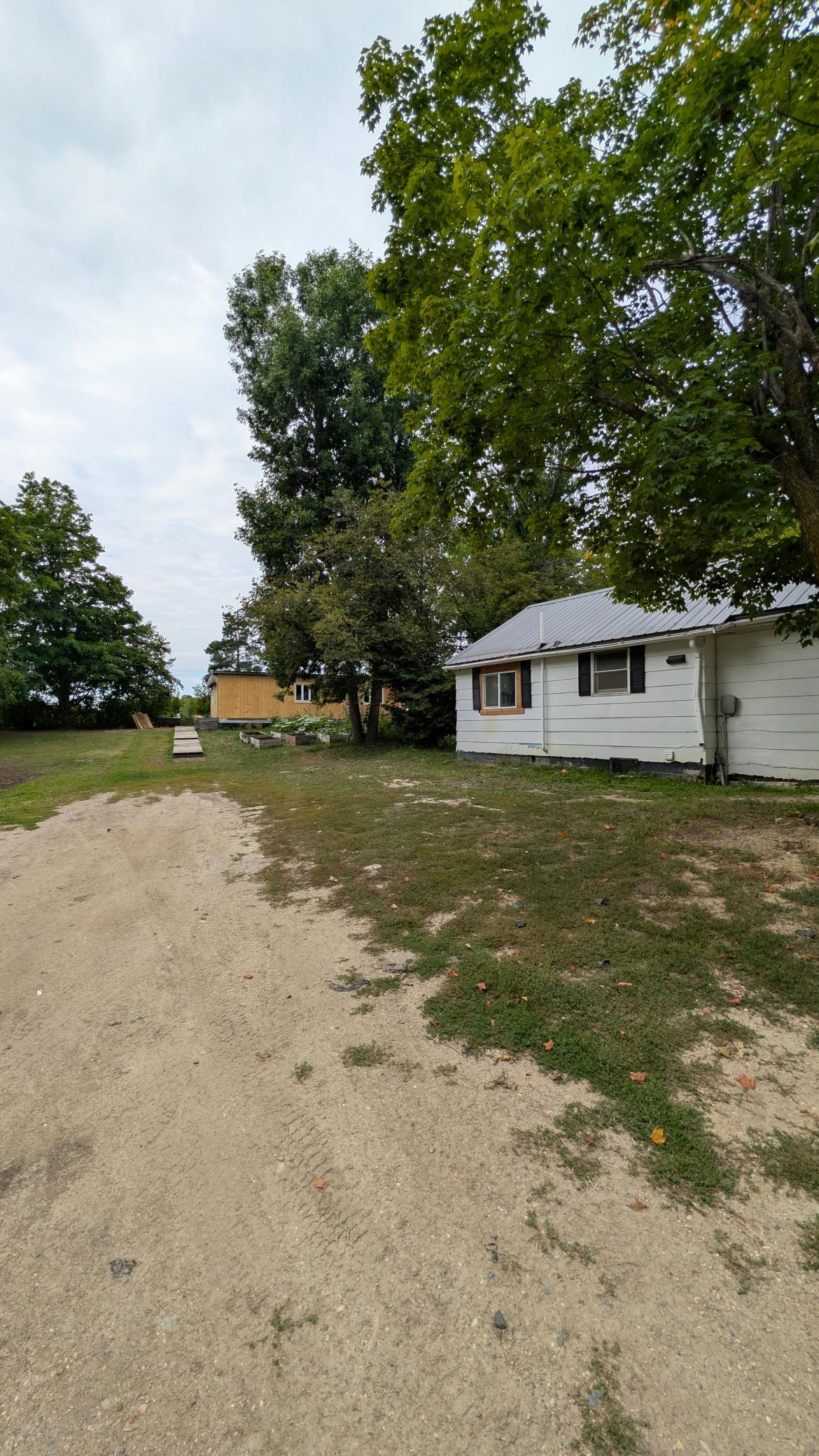 1958 single family home for sale at 15890 390th Street in Bagley, MN — 4 bed, 2 bath (photo 40 of 45)