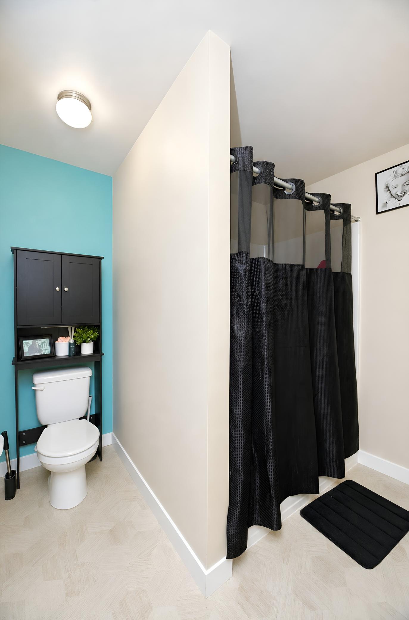 2019 single family home for sale at 2754 10th Street W in West Fargo, ND — 3 bed, 2 bath (photo 17 of 36)