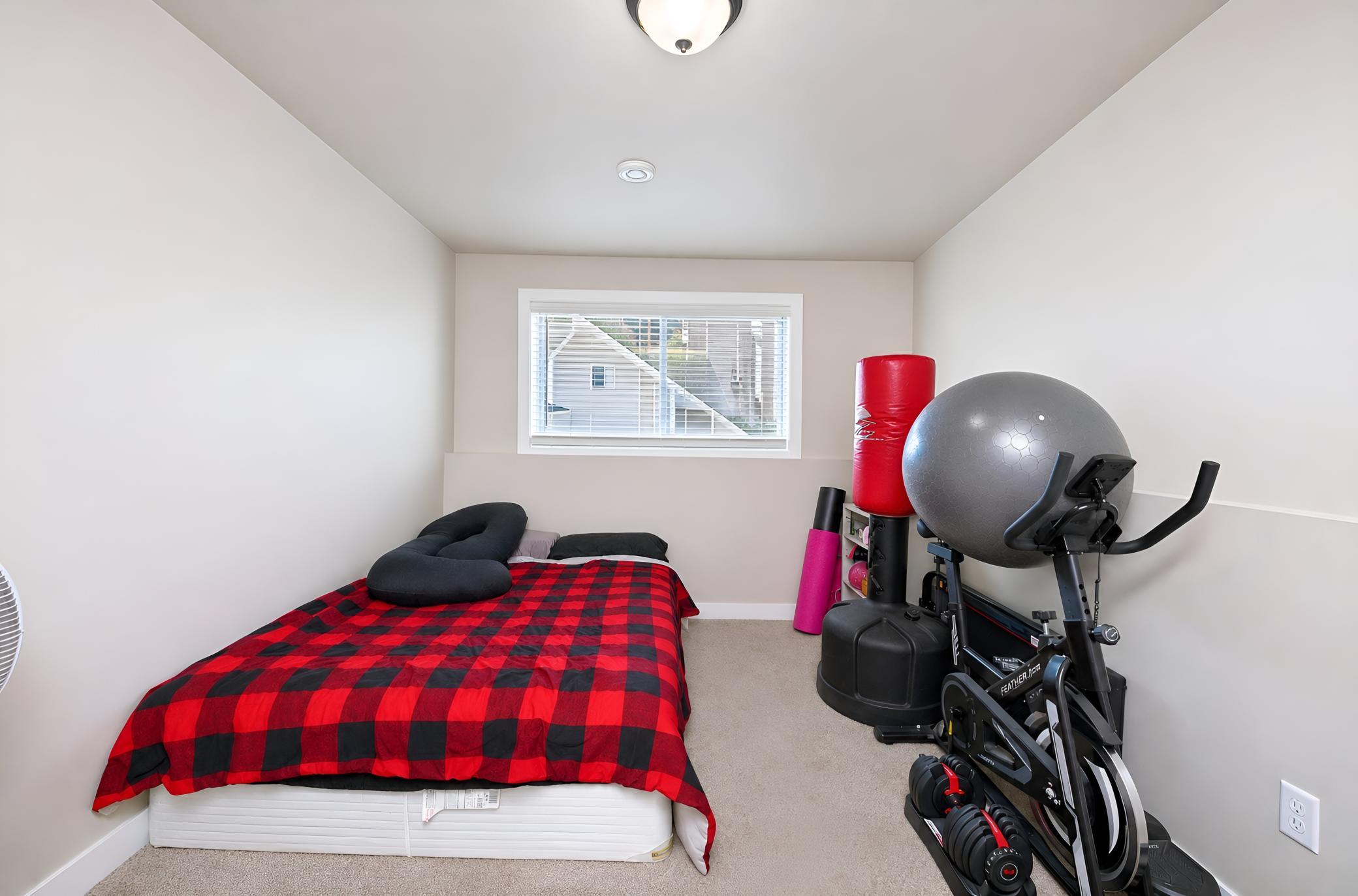 2019 single family home for sale at 2754 10th Street W in West Fargo, ND — 3 bed, 2 bath (photo 21 of 36)