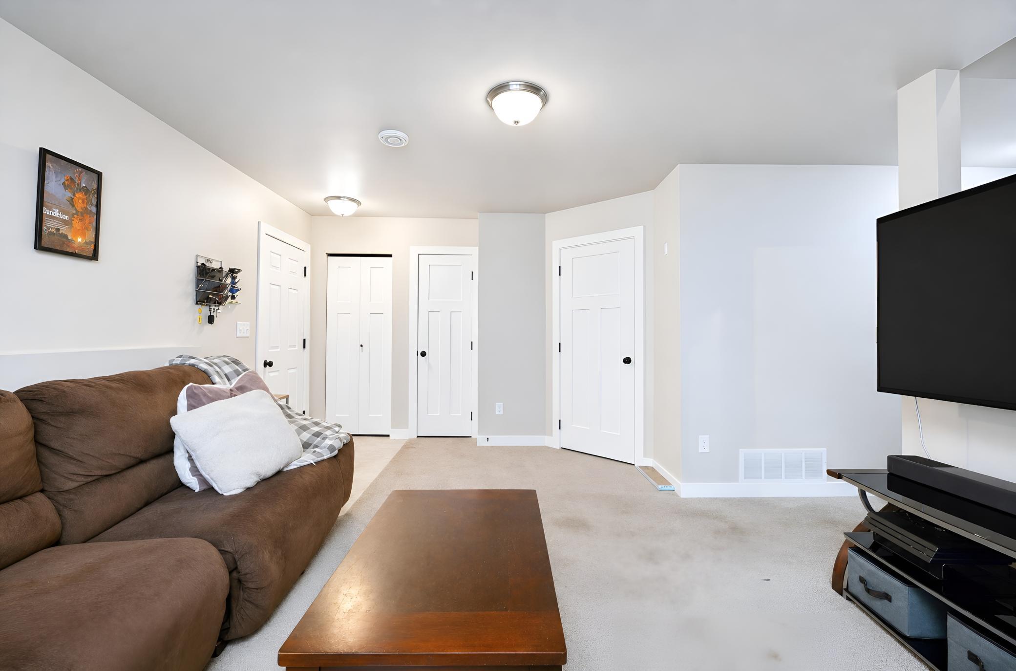 2019 single family home for sale at 2754 10th Street W in West Fargo, ND — 3 bed, 2 bath (photo 27 of 36)