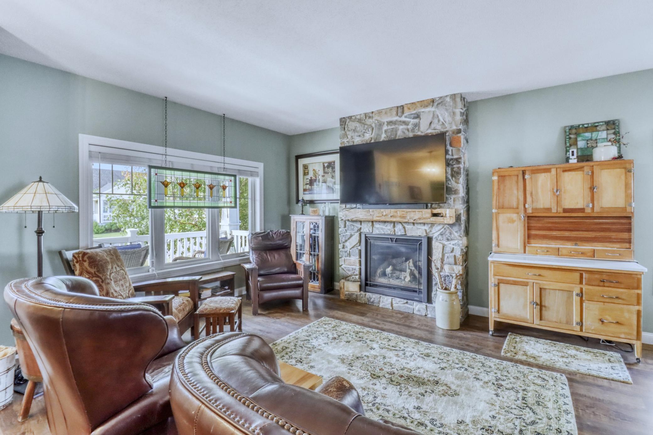 2007 single family home for sale at 4945 38th Avenue S in Fargo, ND — 4 bed, 4 bath (photo 12 of 72)