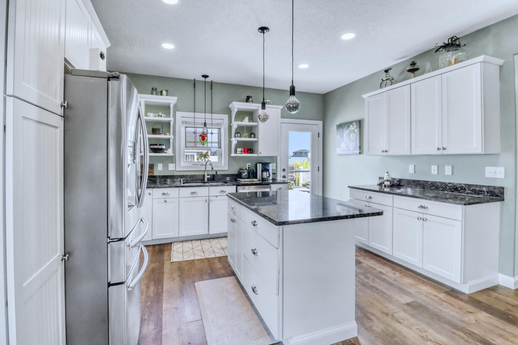 2007 single family home for sale at 4945 38th Avenue S in Fargo, ND — 4 bed, 4 bath (photo 13 of 72)