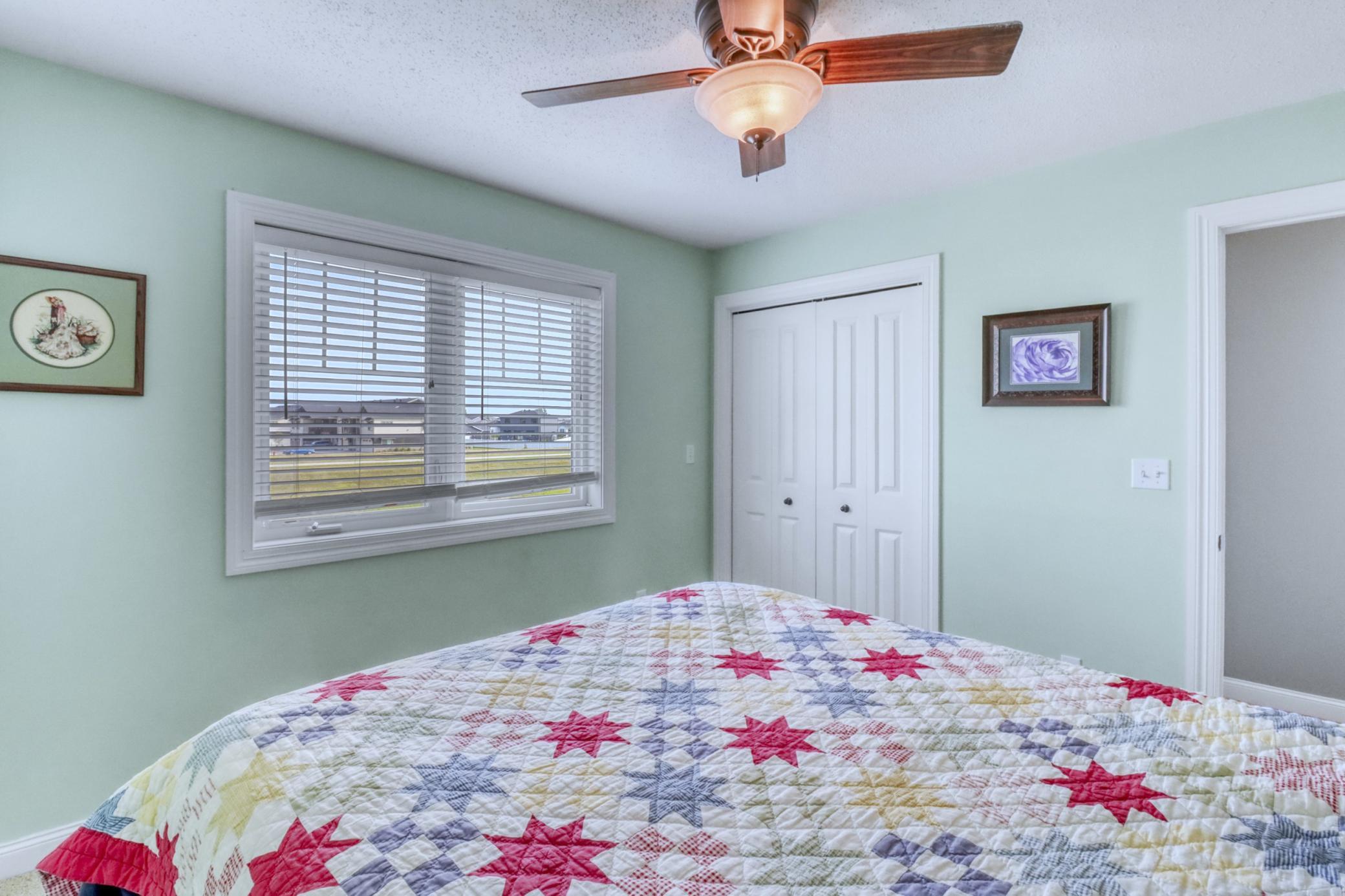 2007 single family home for sale at 4945 38th Avenue S in Fargo, ND — 4 bed, 4 bath (photo 38 of 72)