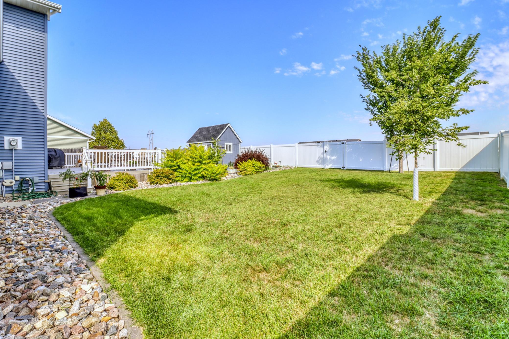 2007 single family home for sale at 4945 38th Avenue S in Fargo, ND — 4 bed, 4 bath (photo 64 of 72)