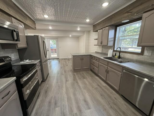 1921 single family home for sale at 423 12th Street N in Breckenridge, MN — 4 bed, 2 bath (photo 9 of 27)