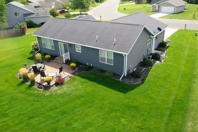 2014 single family home for sale at 600 14th Street NW in Perham, MN — 4 bed, 3 bath (photo 2 of 40)