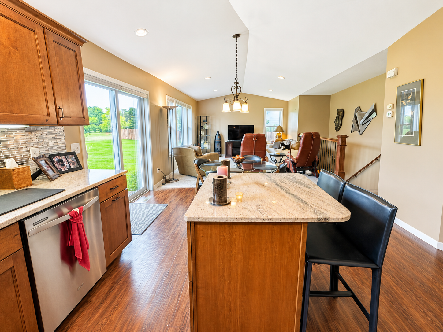 2014 single family home for sale at 600 14th Street NW in Perham, MN — 4 bed, 3 bath (photo 15 of 40)