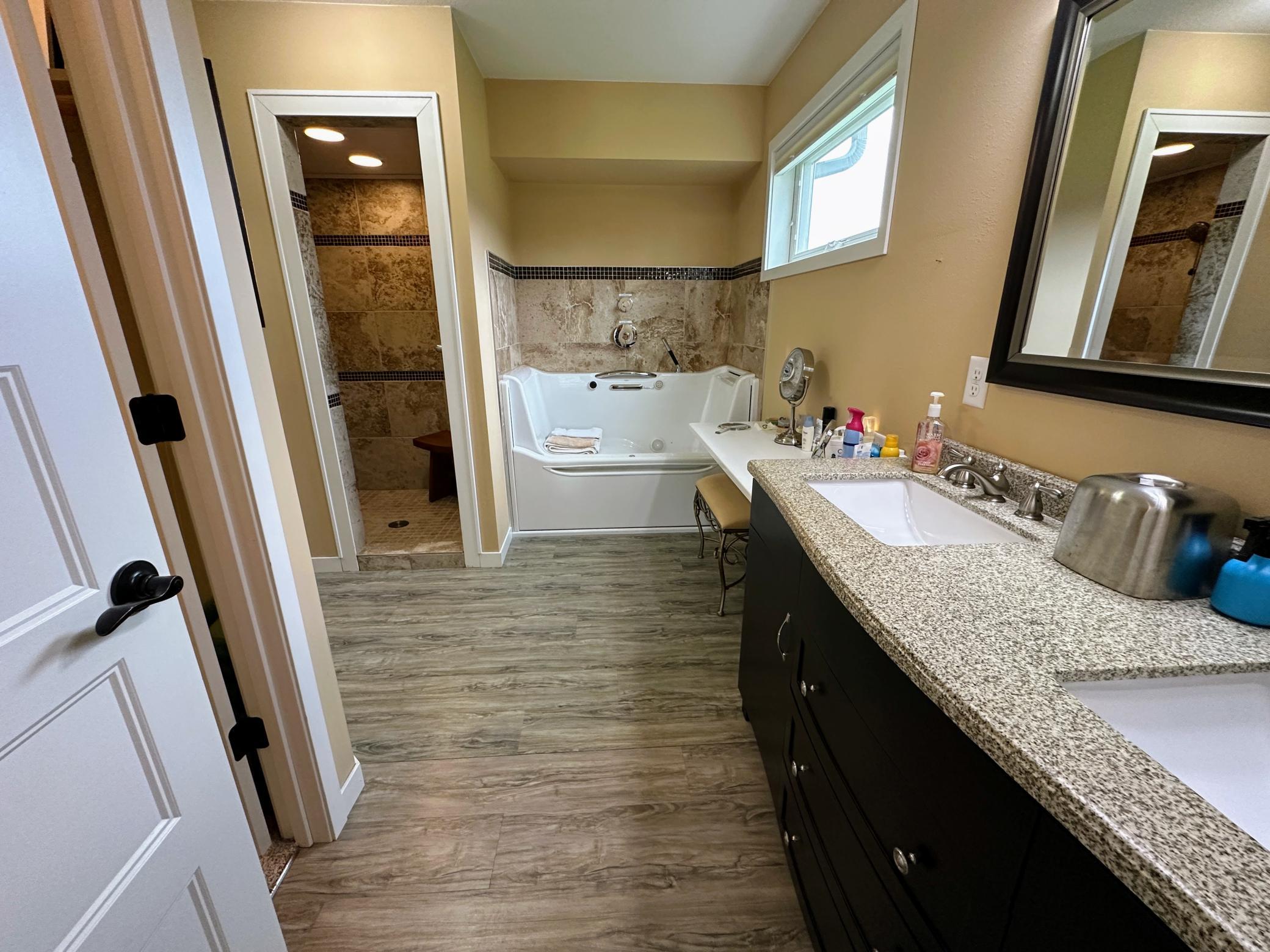 2014 single family home for sale at 600 14th Street NW in Perham, MN — 4 bed, 3 bath (photo 21 of 40)