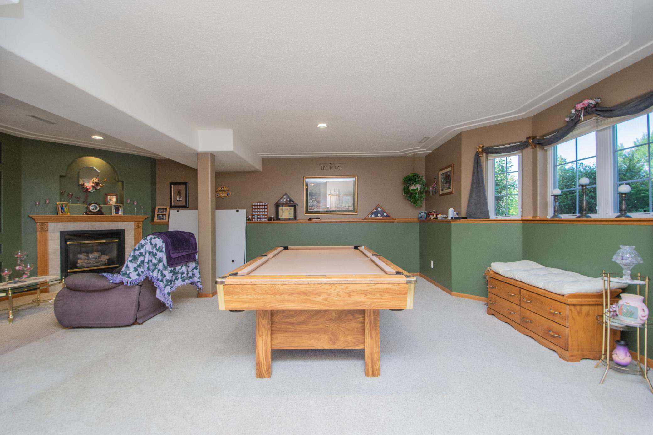 1999 single family home for sale at 1519 Sunset Boulevard in Hawley, MN — 4 bed, 2 bath (photo 24 of 47)