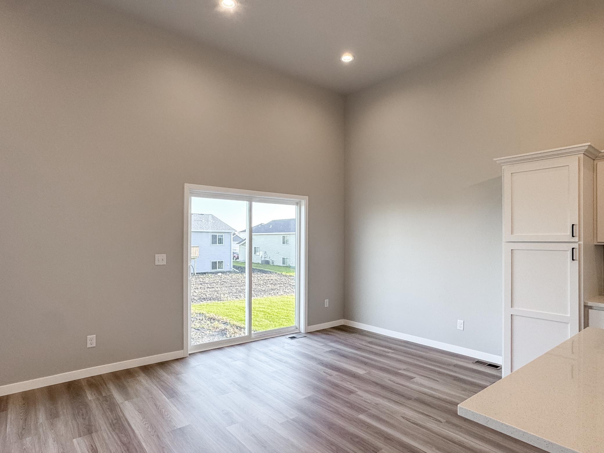 2025 single family home for sale at 1105 Jill Drive W in West Fargo, ND — 3 bed, 2 bath (photo 12 of 35)