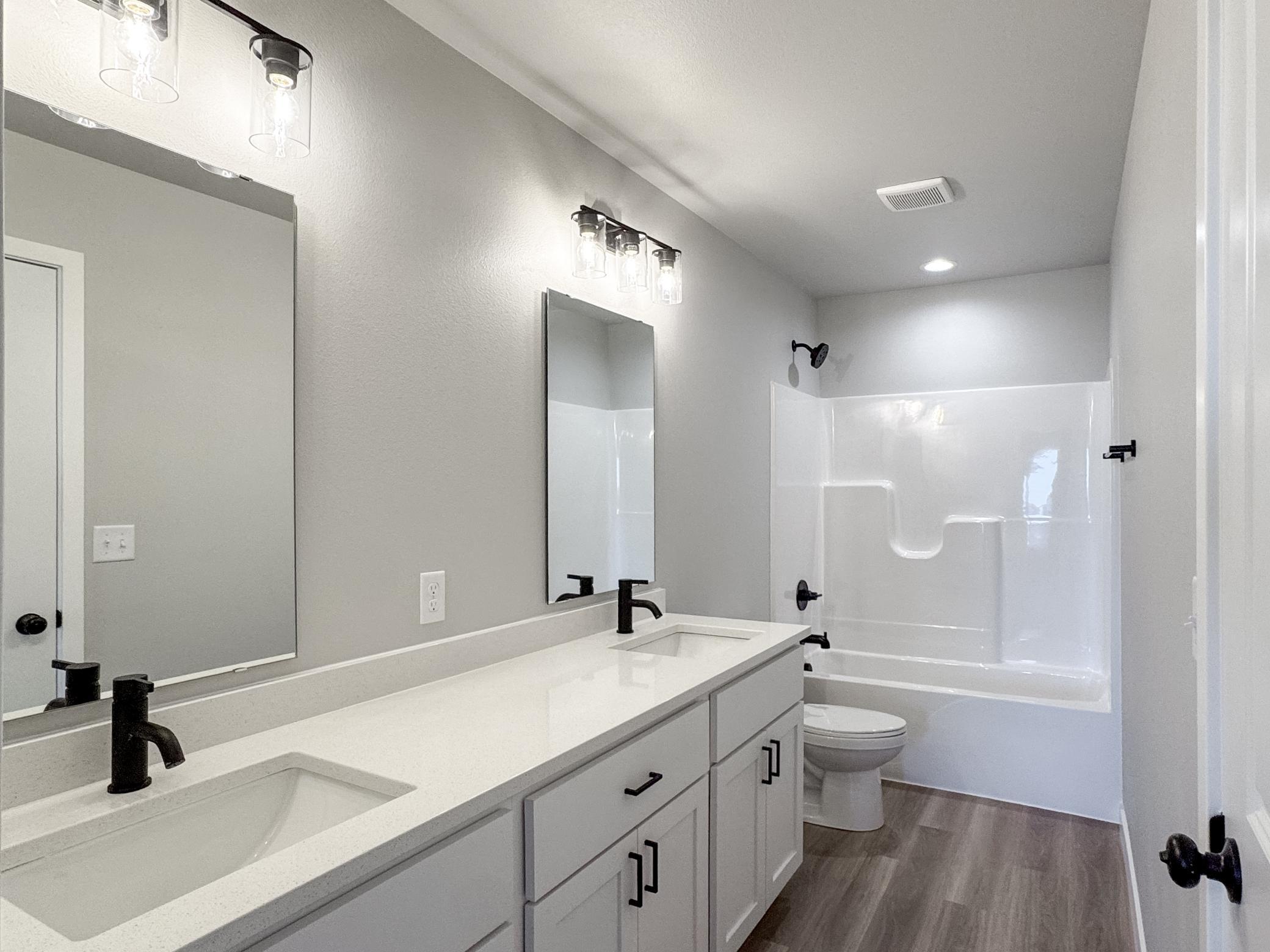 2025 single family home for sale at 1105 Jill Drive W in West Fargo, ND — 3 bed, 2 bath (photo 18 of 35)