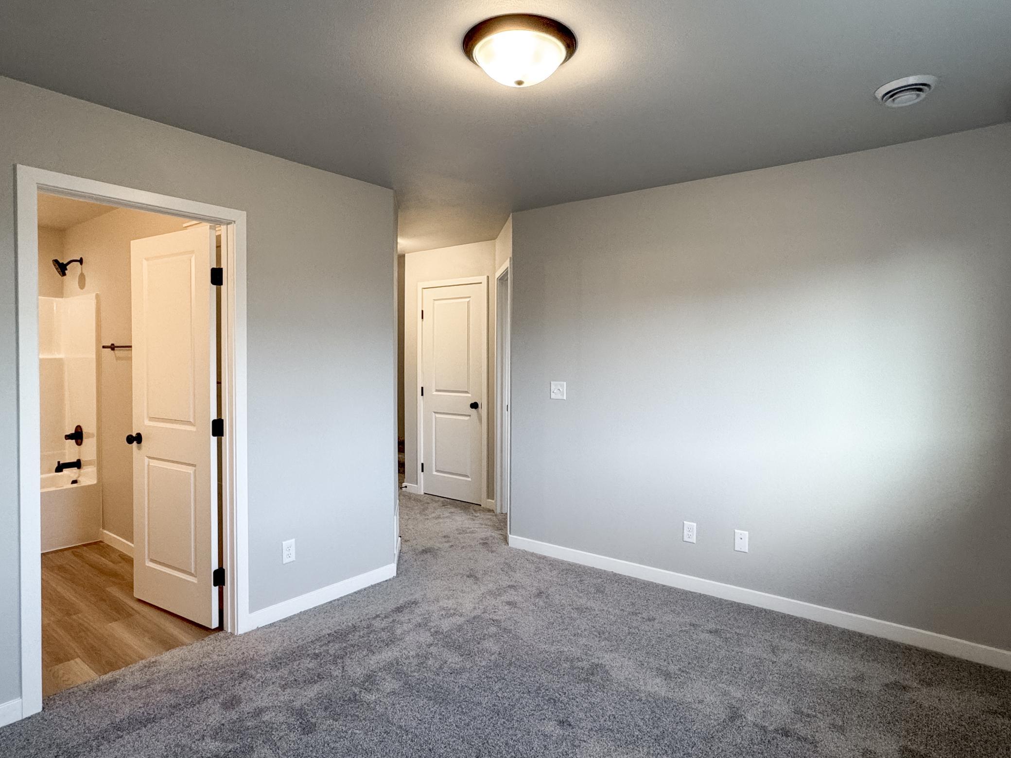 2025 single family home for sale at 1105 Jill Drive W in West Fargo, ND — 3 bed, 2 bath (photo 30 of 35)