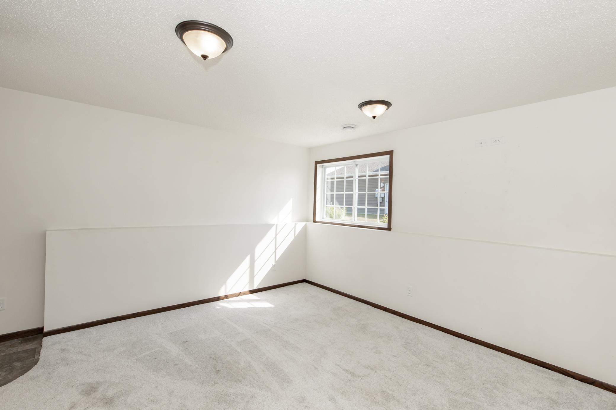 2016 single family home for sale at 613 5th Street E in Horace, ND — 3 bed, 2 bath (photo 21 of 38)