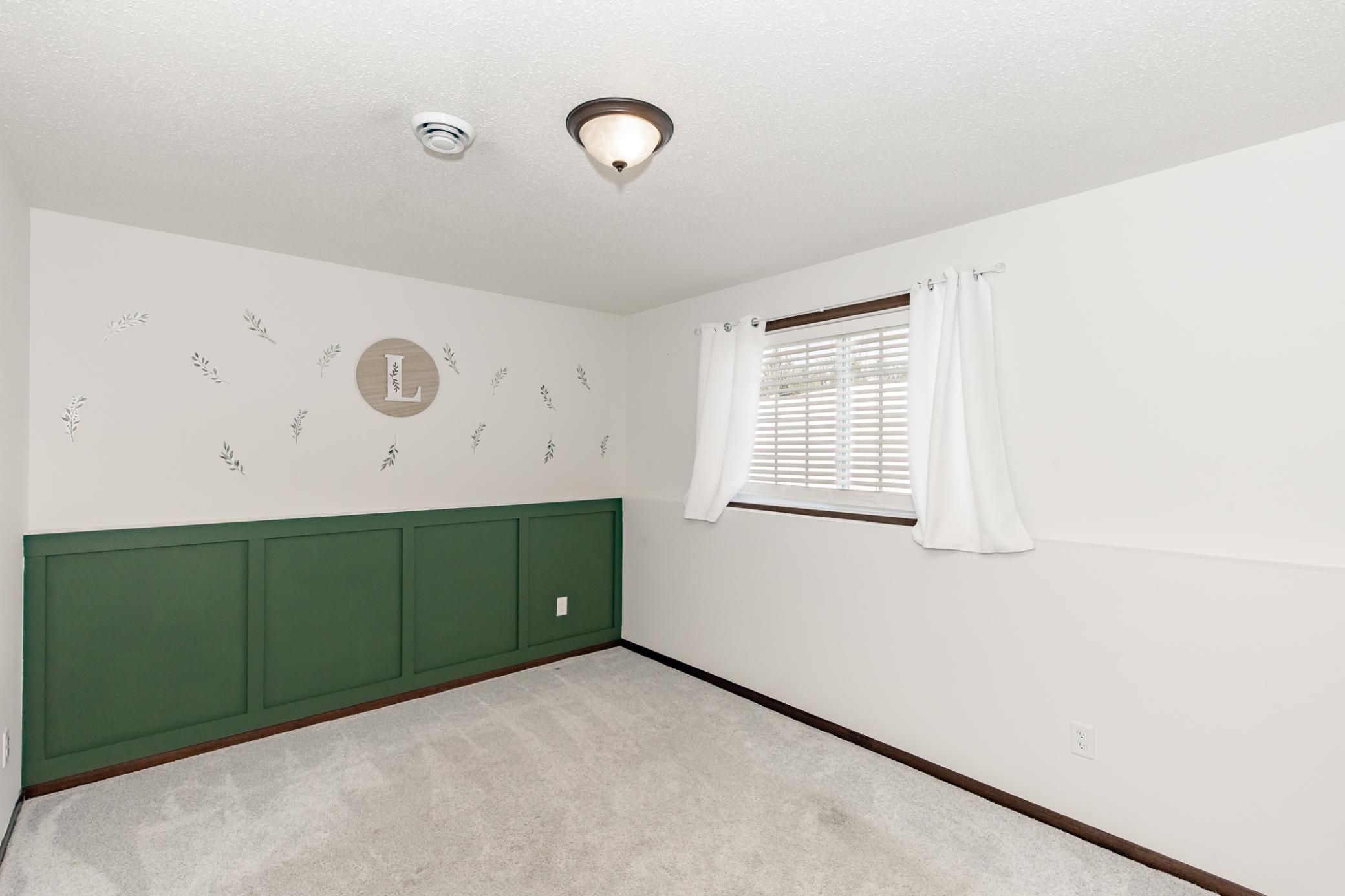 2016 single family home for sale at 613 5th Street E in Horace, ND — 3 bed, 2 bath (photo 24 of 38)