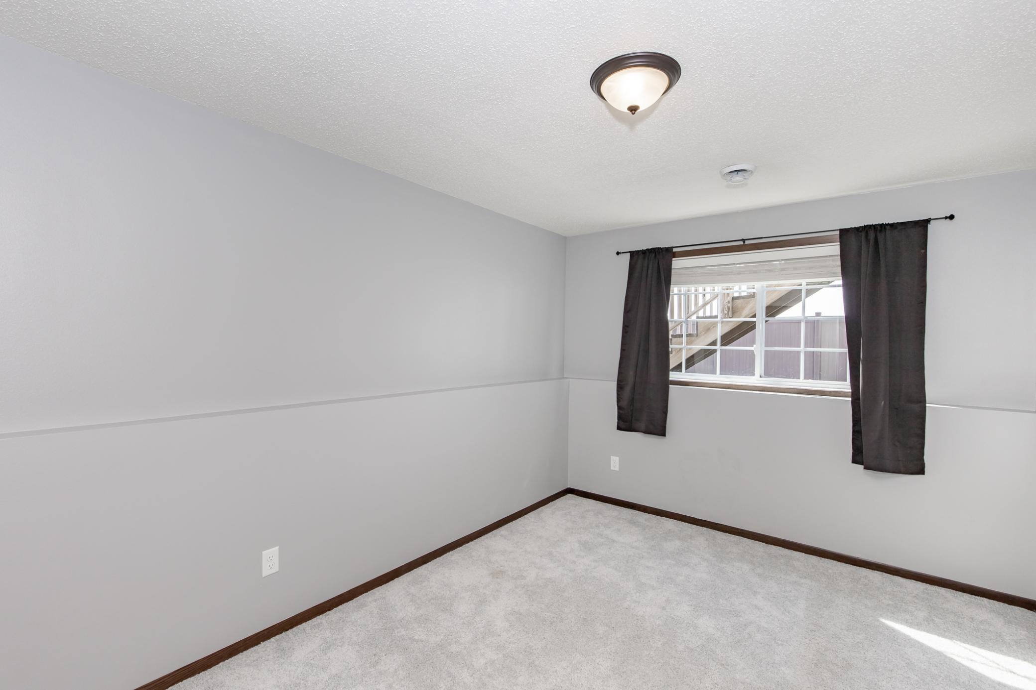 2016 single family home for sale at 613 5th Street E in Horace, ND — 3 bed, 2 bath (photo 26 of 38)