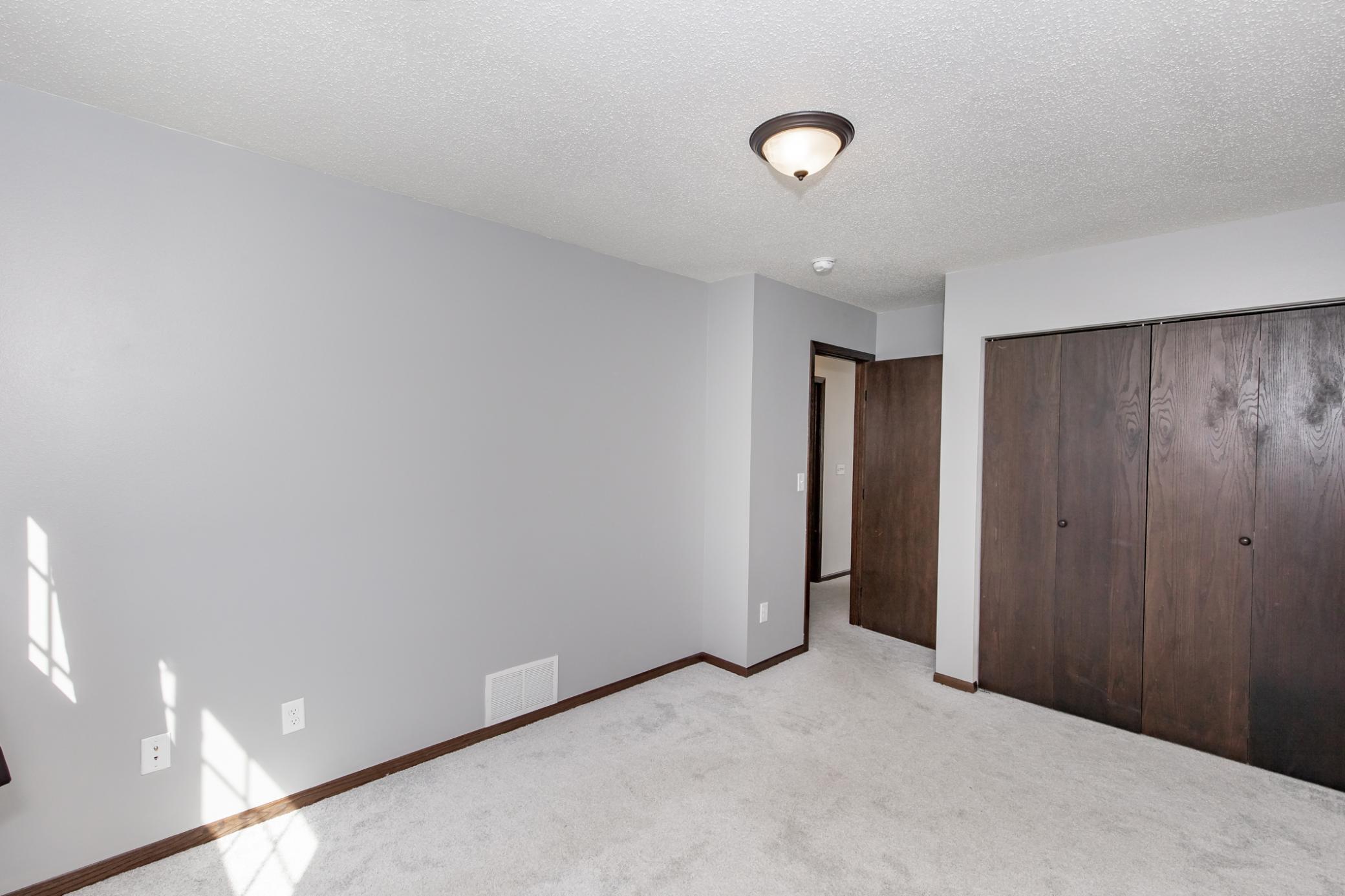 2016 single family home for sale at 613 5th Street E in Horace, ND — 3 bed, 2 bath (photo 27 of 38)