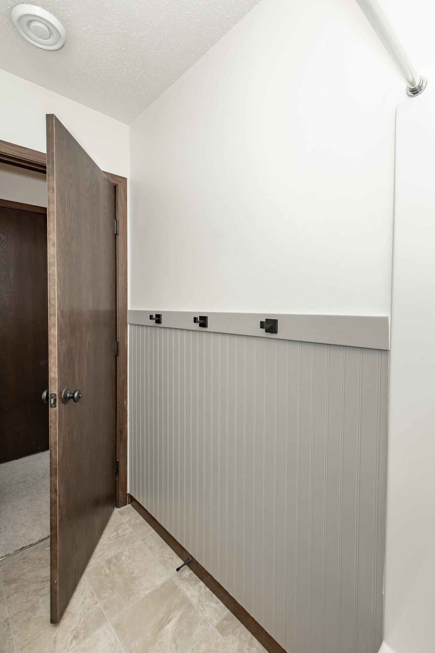 2016 single family home for sale at 613 5th Street E in Horace, ND — 3 bed, 2 bath (photo 30 of 38)