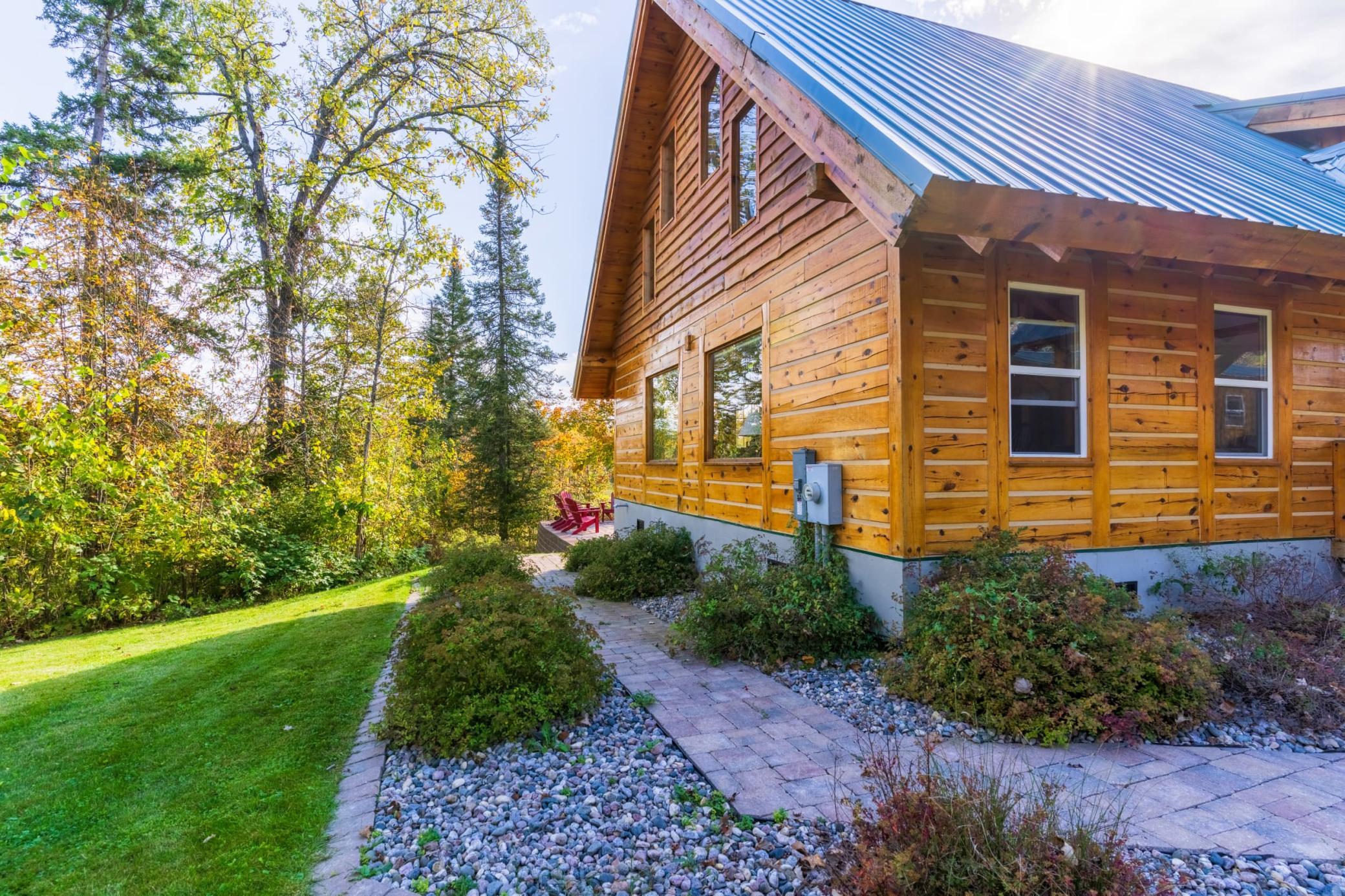2013 single family home for sale at 9024 Kinn Drive NE in Bemidji, MN — 3 bed, 3 bath (photo 5 of 56)