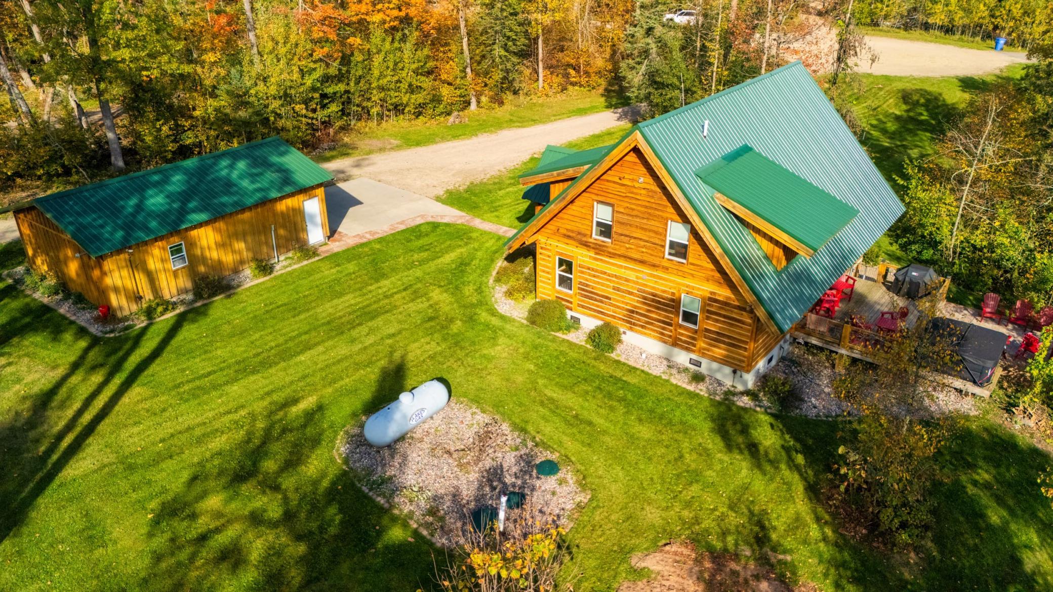2013 single family home for sale at 9024 Kinn Drive NE in Bemidji, MN — 3 bed, 3 bath (photo 9 of 56)