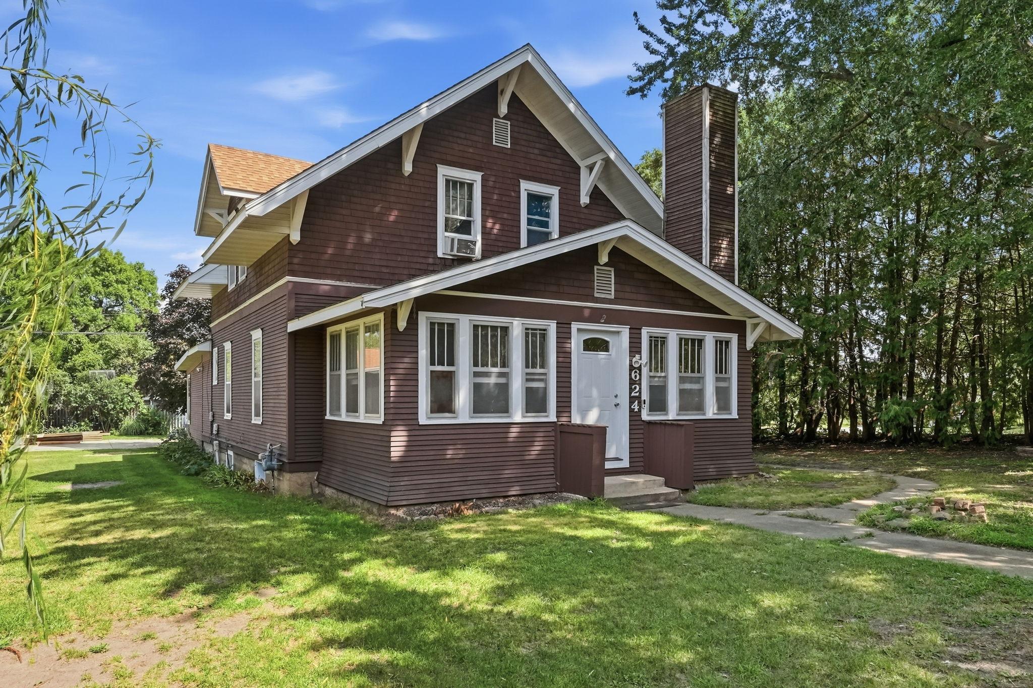 1925 single family home for sale at 624 1st Avenue NE in Long Prairie, MN — 3 bed, 2 bath (photo 2 of 11)