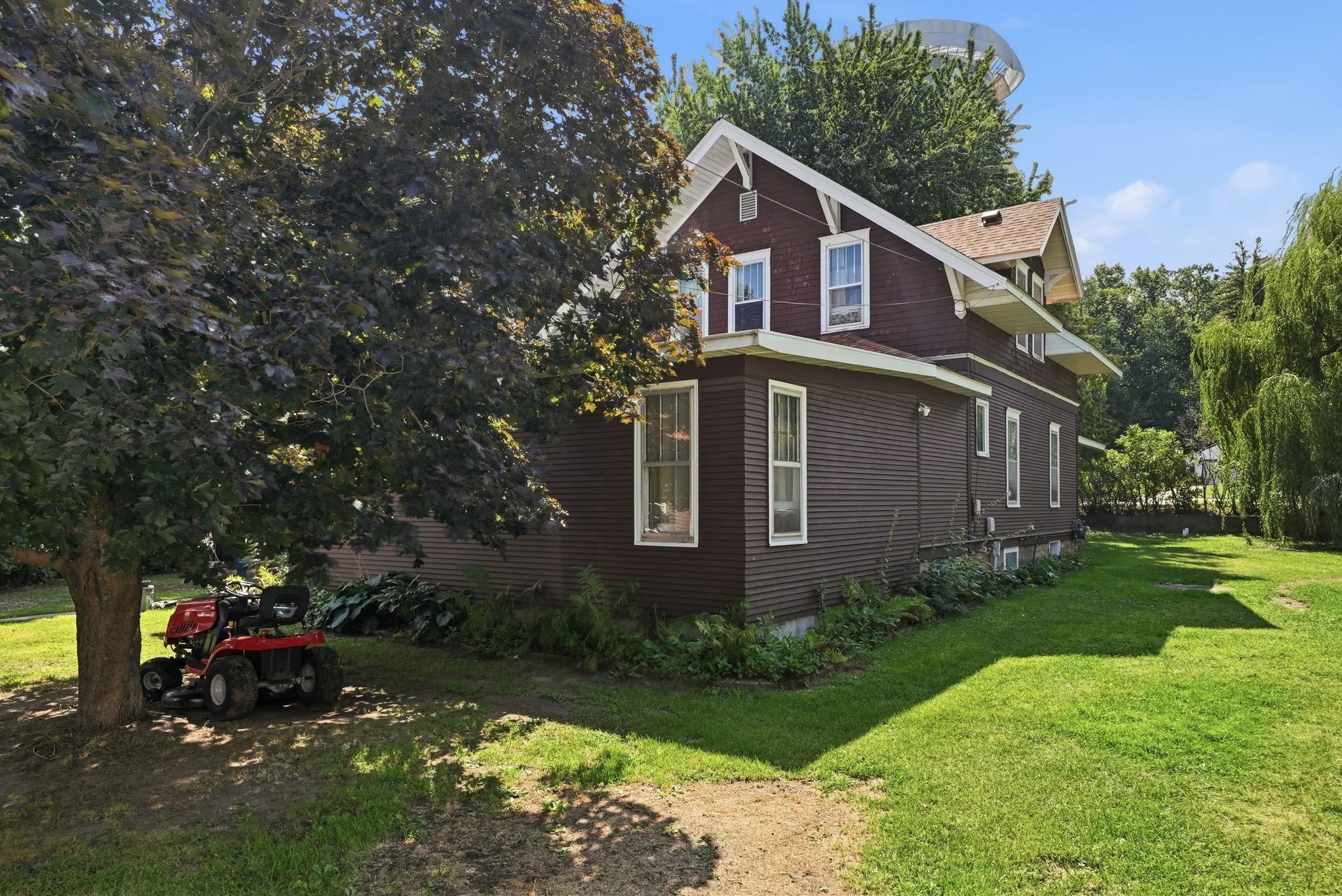 1925 single family home for sale at 624 1st Avenue NE in Long Prairie, MN — 3 bed, 2 bath (photo 7 of 11)