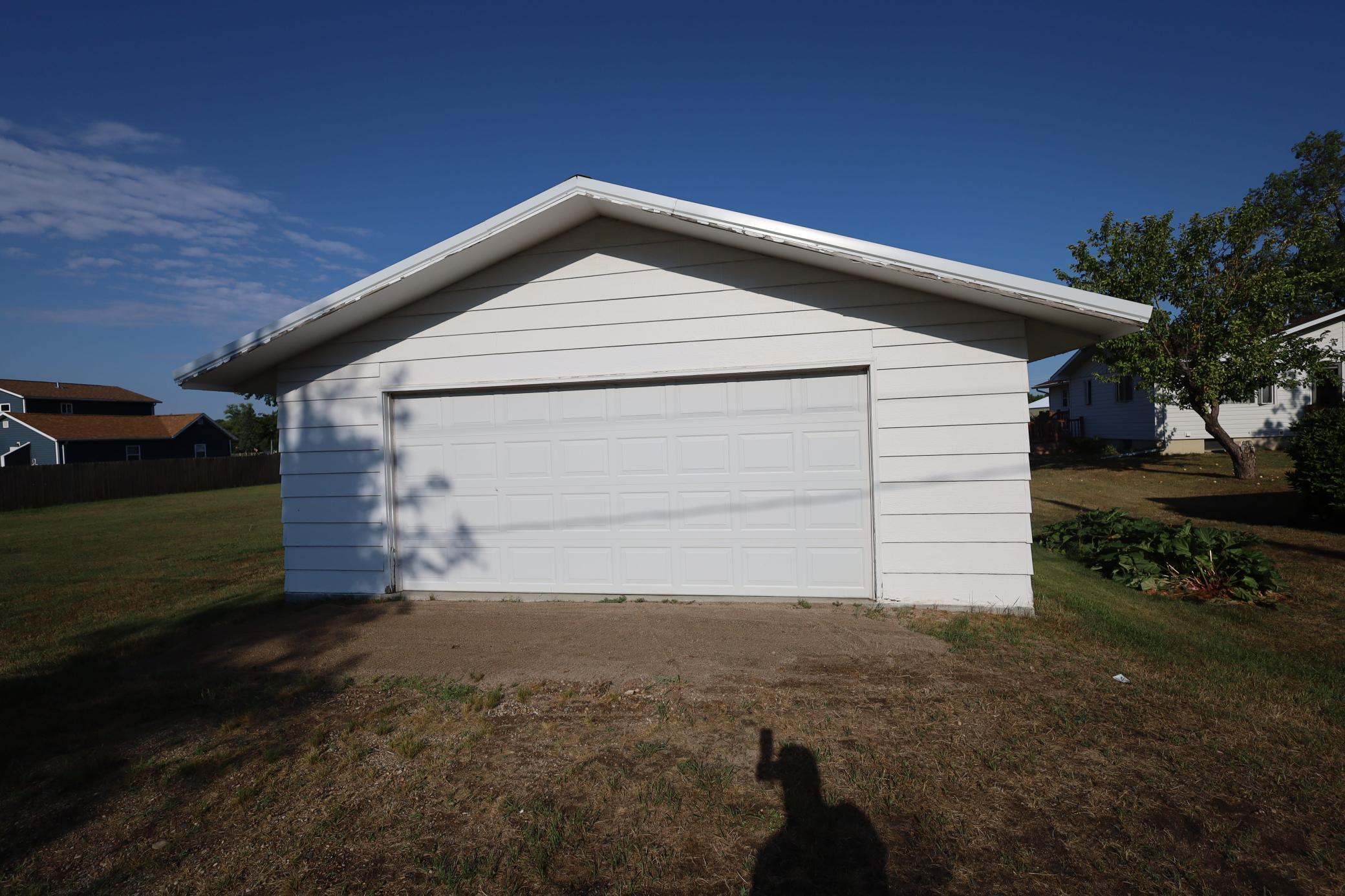 1961 single family home for sale at 115 1st Street in Shelly, MN — 3 bed, 2 bath (photo 16 of 34)