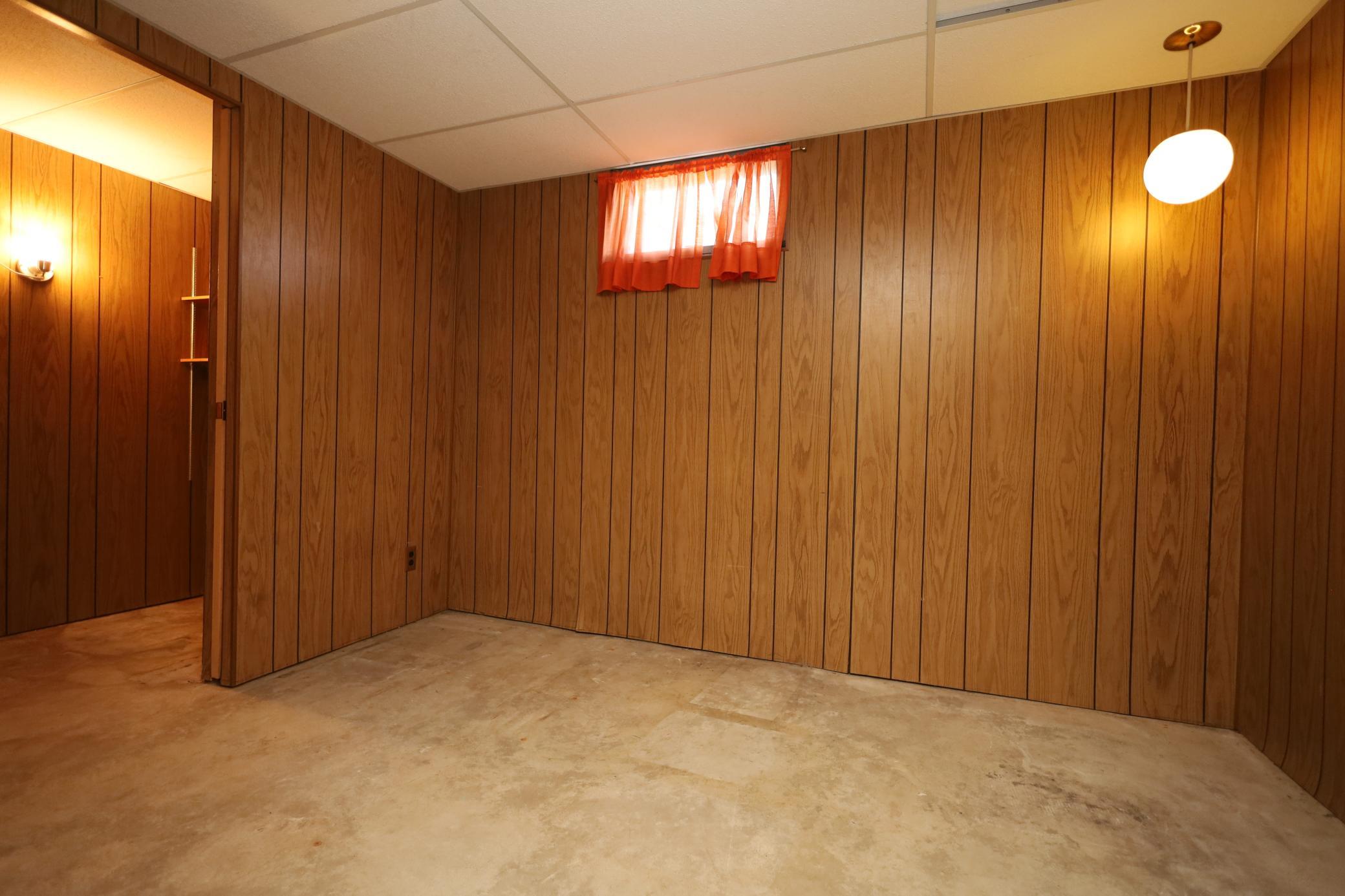 1961 single family home for sale at 115 1st Street in Shelly, MN — 3 bed, 2 bath (photo 29 of 34)