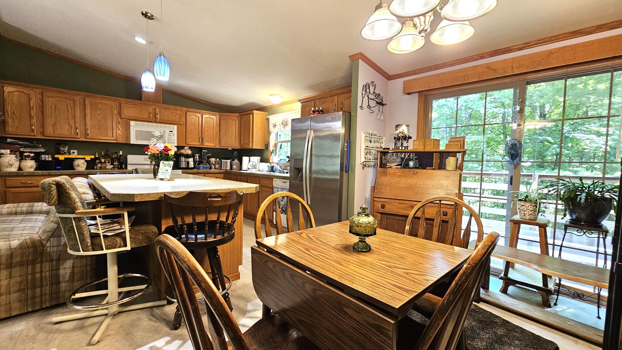 2006 single family home for sale at 6438 Cougar Trail NW in Walker, MN — 3 bed, 2 bath (photo 4 of 28)