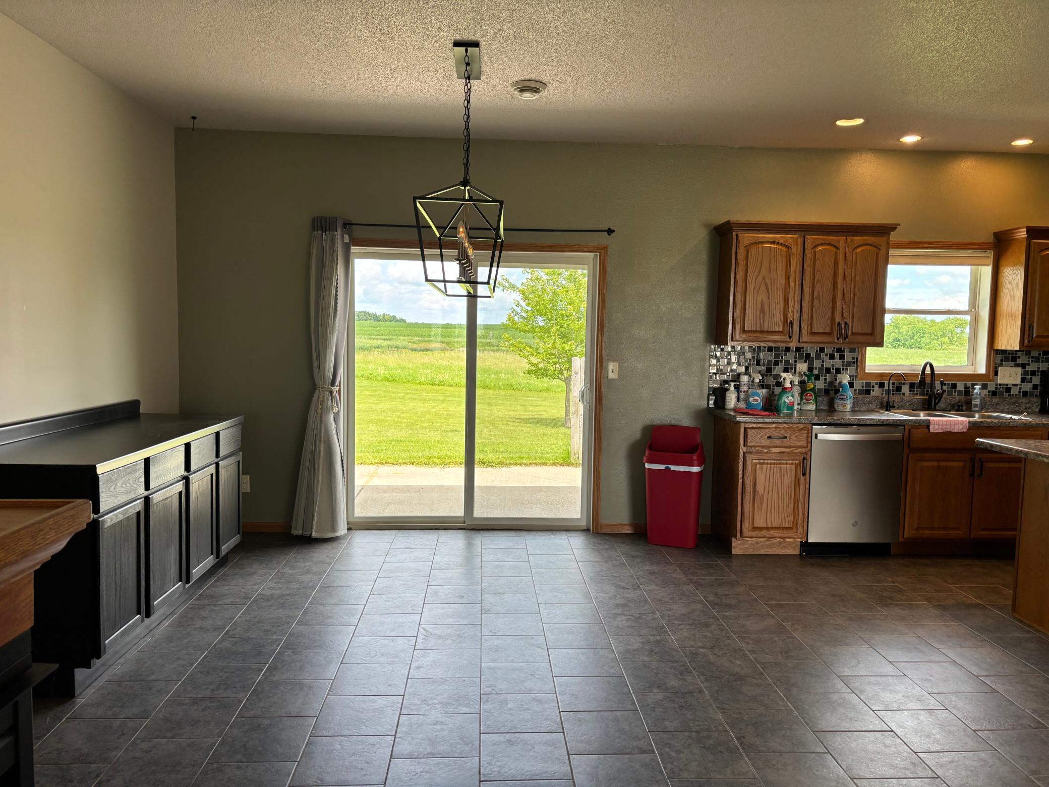 2010 single family home for sale at 22768 N 28th Avenue N in Hawley, MN — 4 bed, 3 bath (photo 20 of 74)