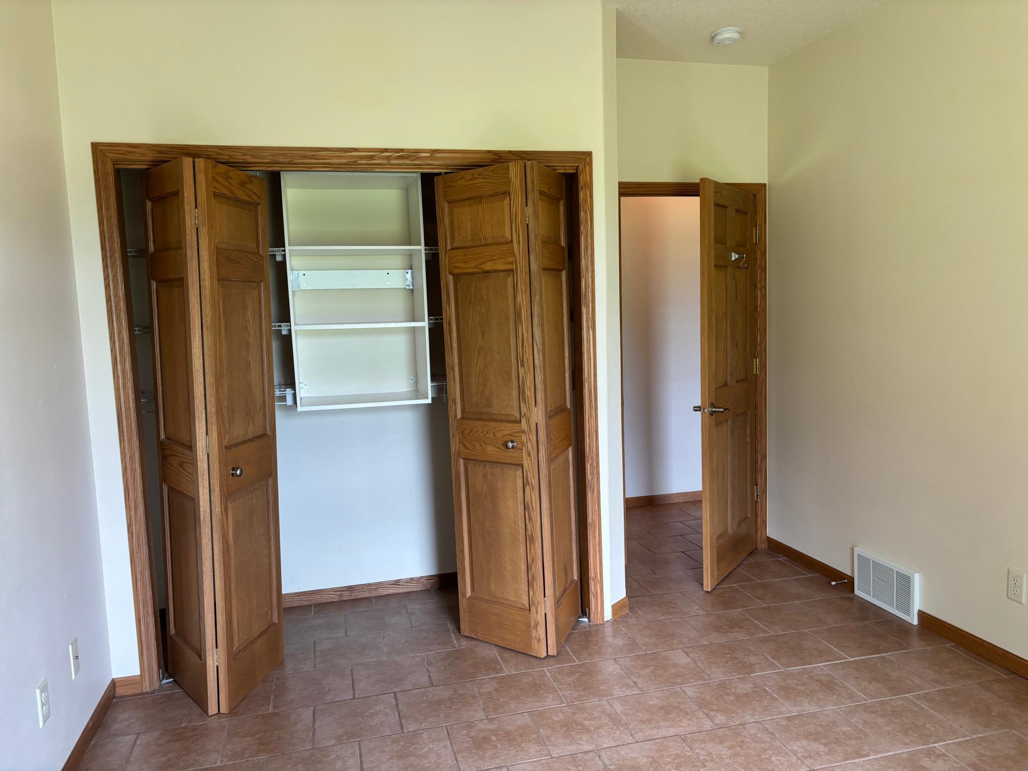 2010 single family home for sale at 22768 N 28th Avenue N in Hawley, MN — 4 bed, 3 bath (photo 35 of 74)