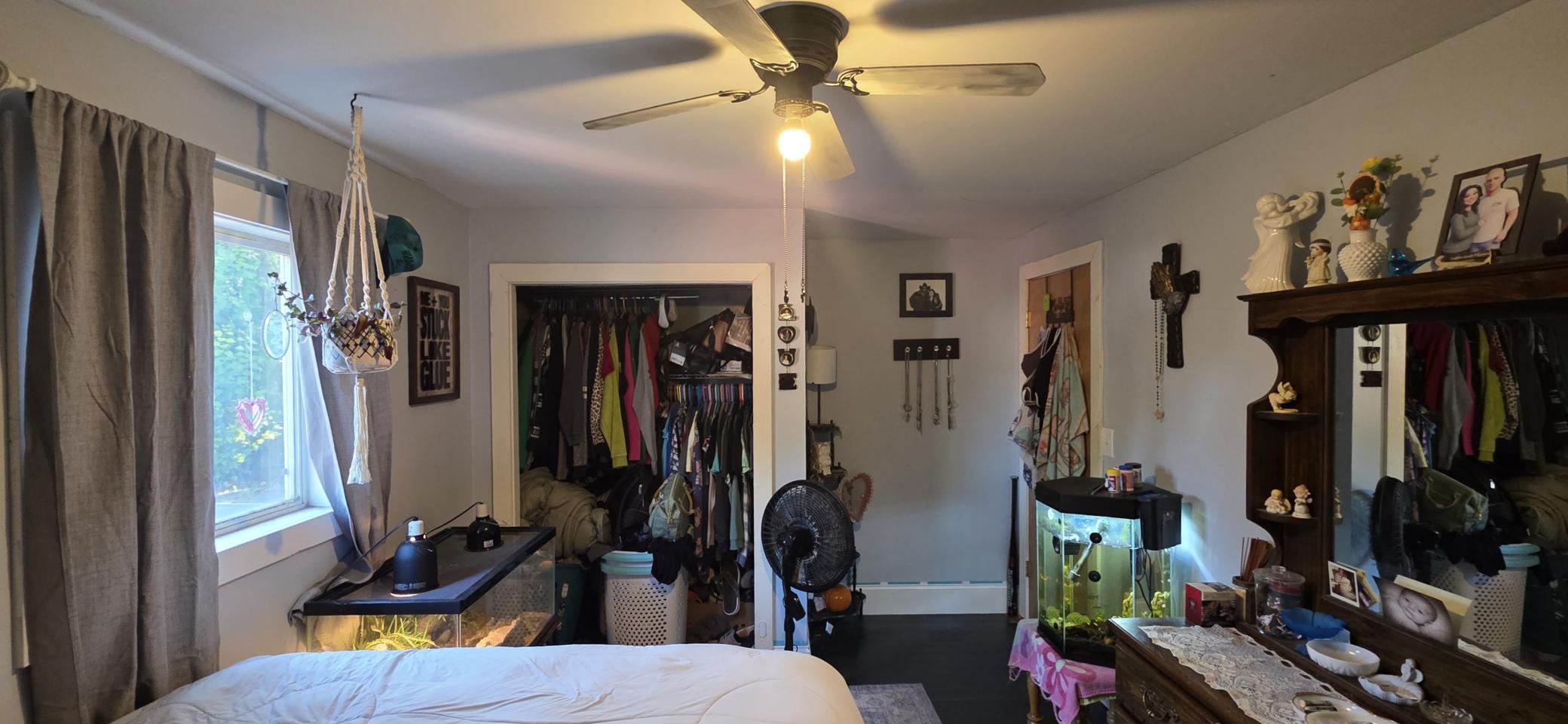 1920 single family home for sale at 805 4th Street NE in Valley City, ND — 2 bed, 1 bath (photo 11 of 24)