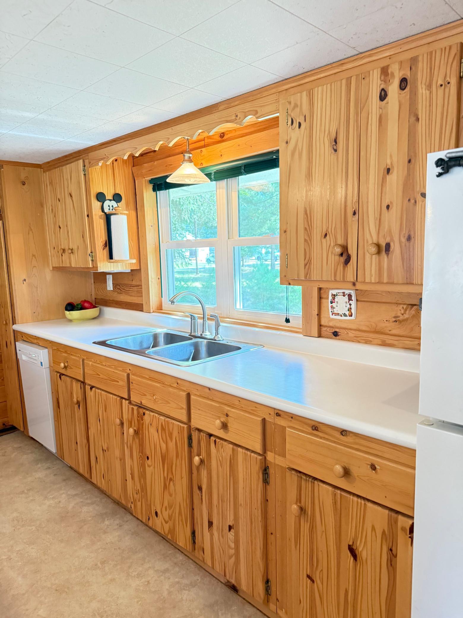 1979 single family home for sale at 26713 Pelican Beach Road in Merrifield, MN — 2 bed, 1 bath (photo 12 of 19)