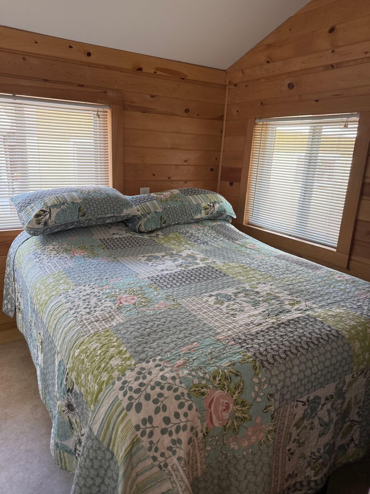 1979 single family home for sale at 26713 Pelican Beach Road in Merrifield, MN — 2 bed, 1 bath (photo 16 of 19)