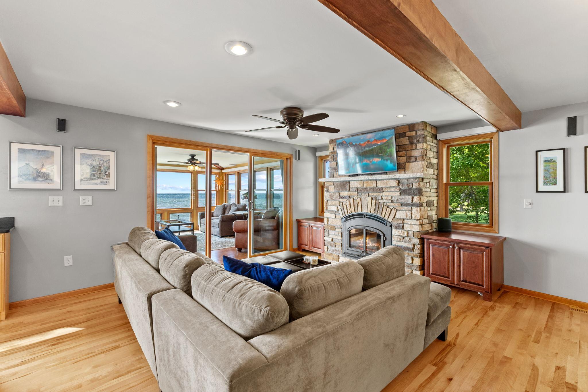 1954 single family home for sale at 16405 328th Avenue in Isle, MN — 3 bed, 3 bath (photo 16 of 50)