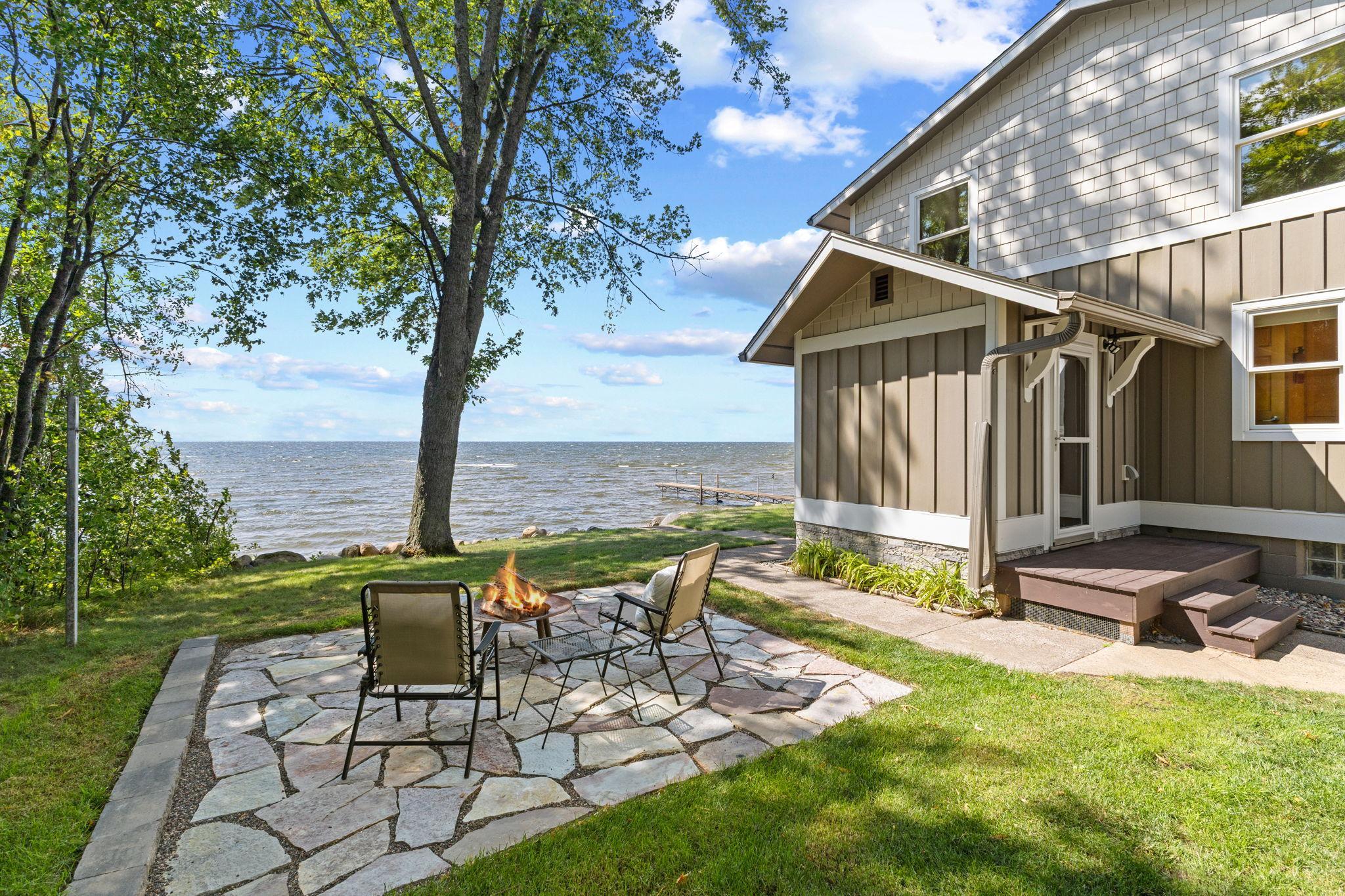 1954 single family home for sale at 16405 328th Avenue in Isle, MN — 3 bed, 3 bath (photo 6 of 50)