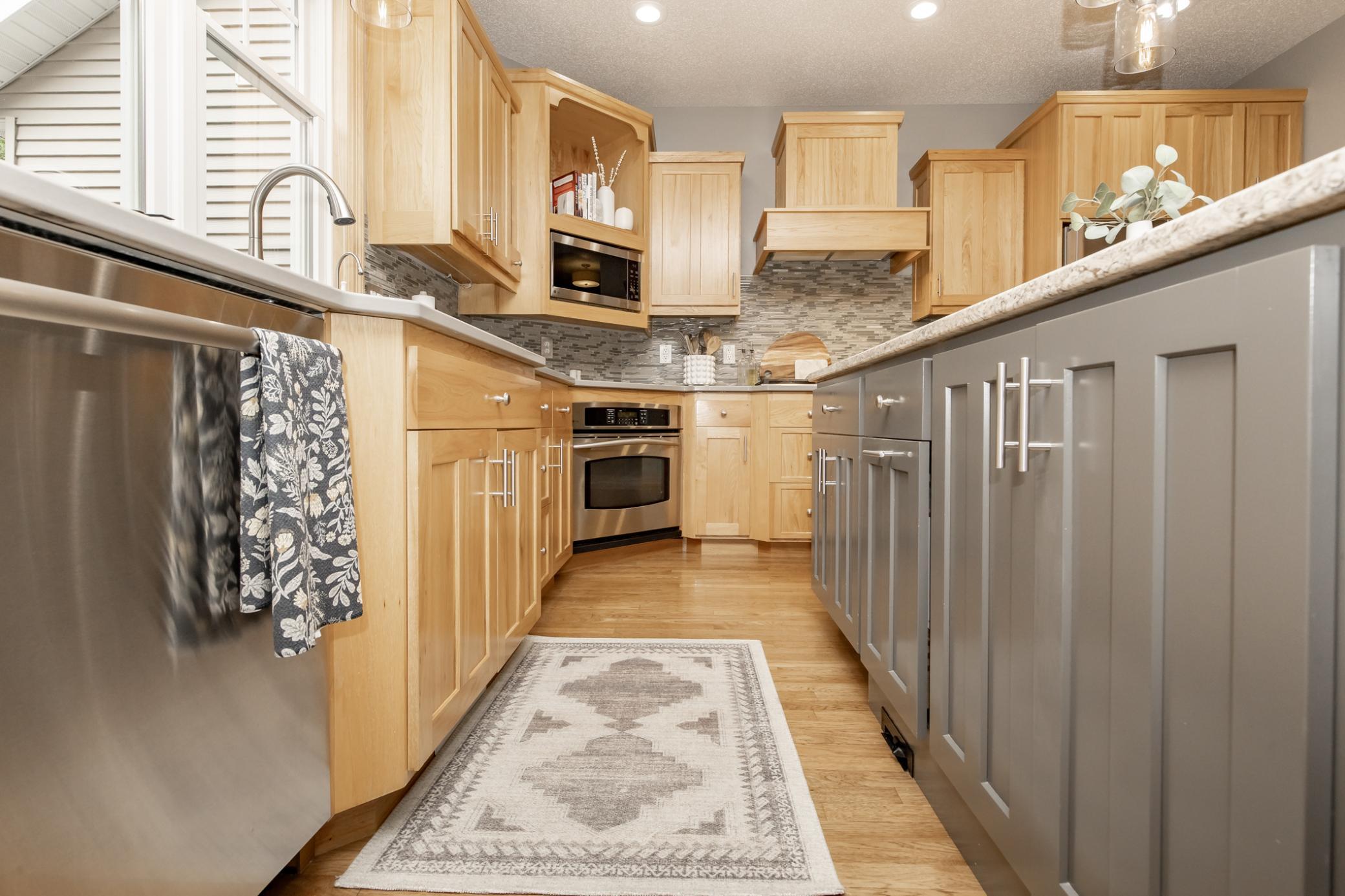 2002 single family home for sale at 461 20th Avenue E in West Fargo, ND — 5 bed, 4 bath (photo 26 of 112)