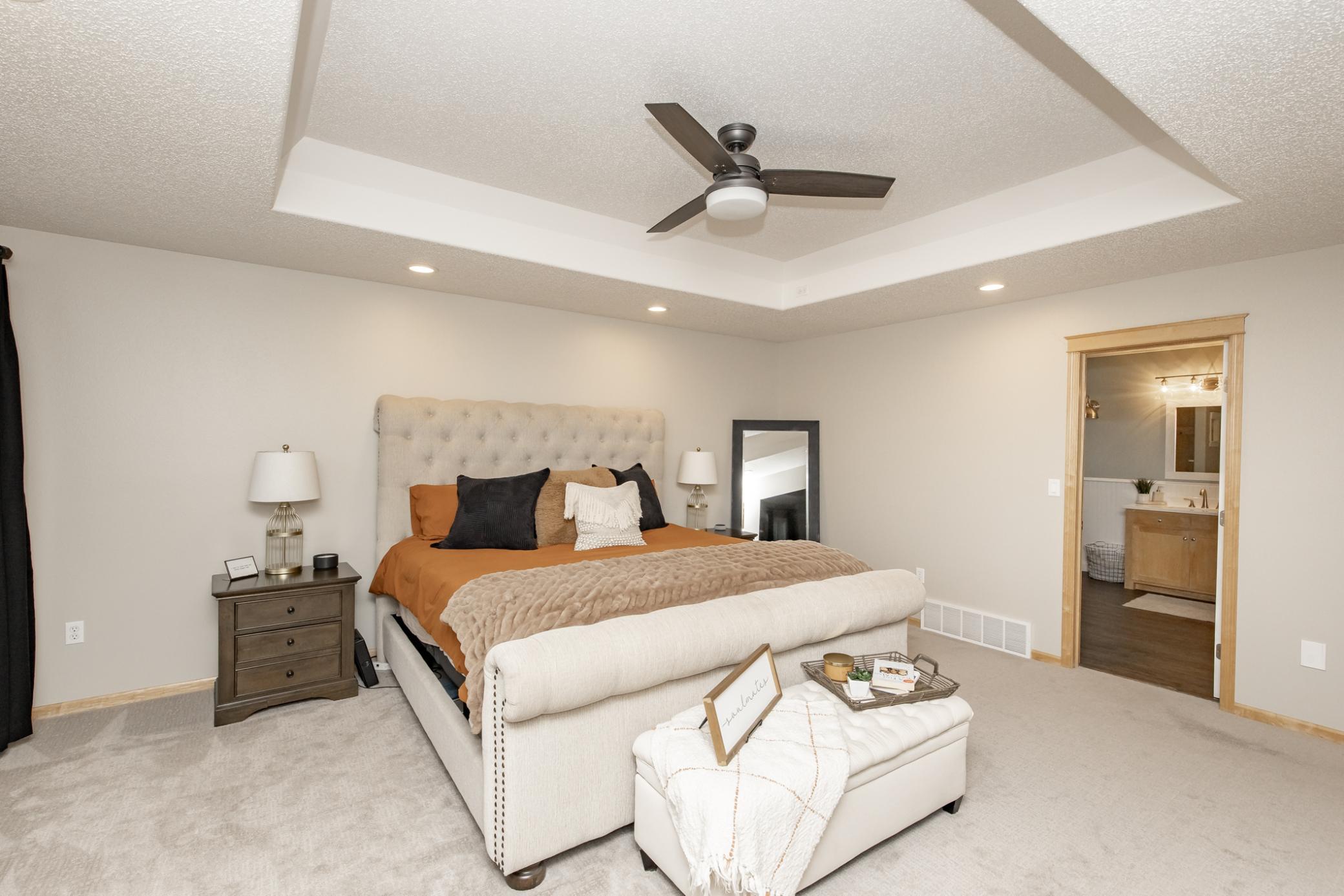 2002 single family home for sale at 461 20th Avenue E in West Fargo, ND — 5 bed, 4 bath (photo 36 of 112)