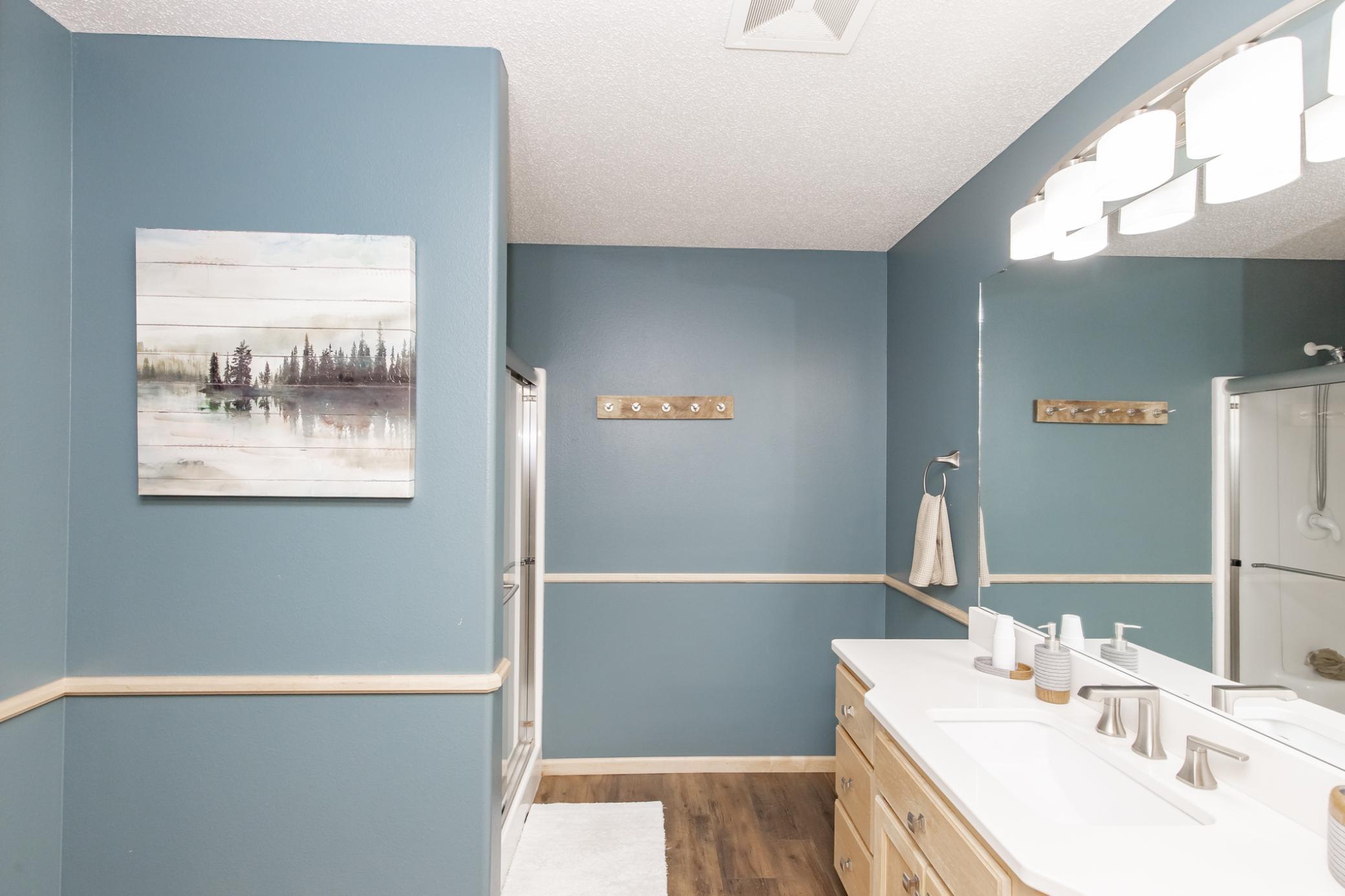 2002 single family home for sale at 461 20th Avenue E in West Fargo, ND — 5 bed, 4 bath (photo 72 of 112)