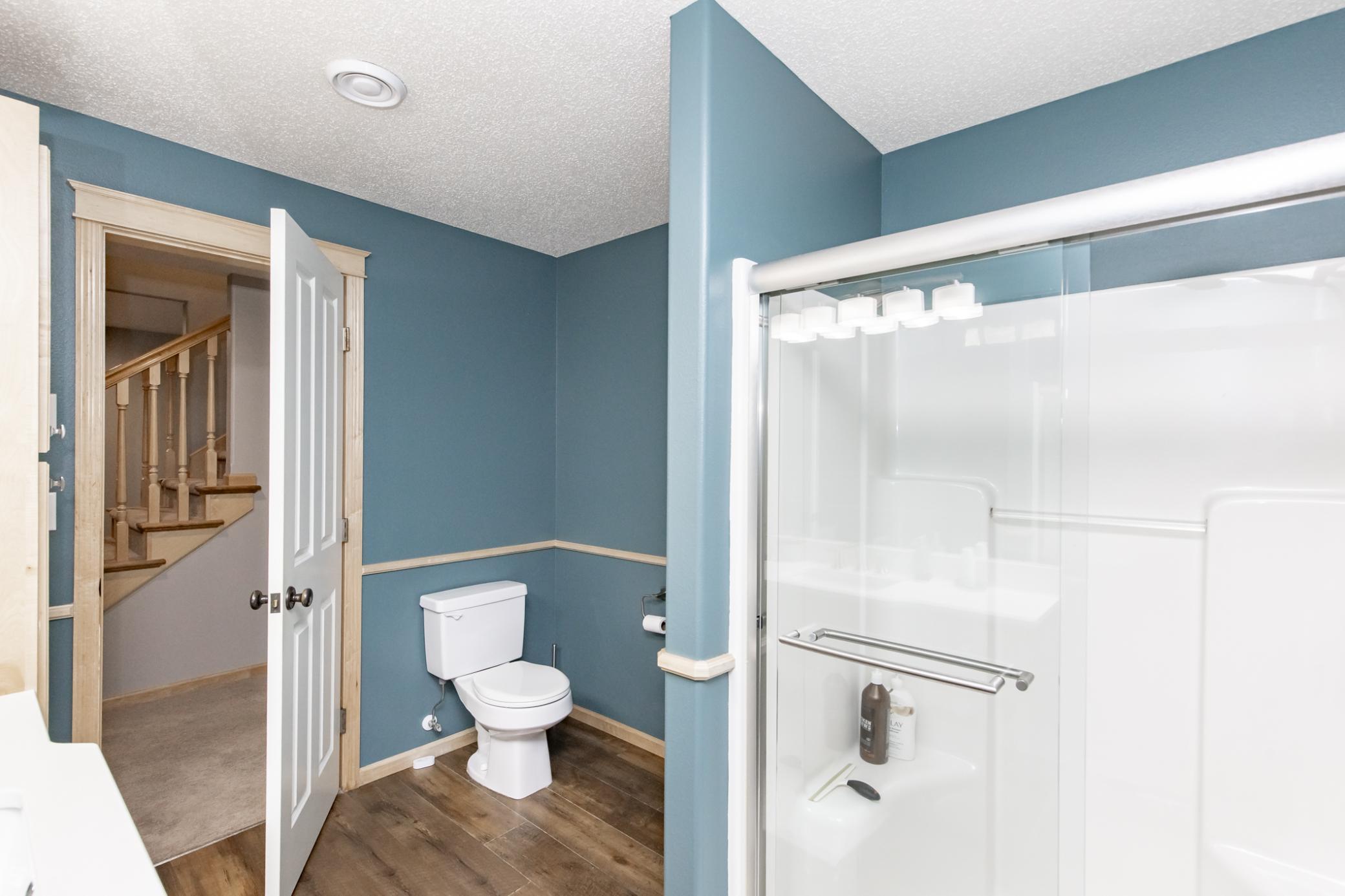 2002 single family home for sale at 461 20th Avenue E in West Fargo, ND — 5 bed, 4 bath (photo 75 of 112)