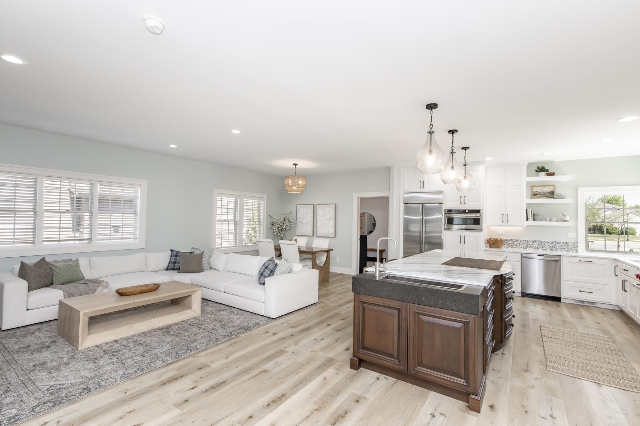 2006 single family home for sale at 2516 Rose Creek Parkway S in Fargo, ND — 4 bed, 3 bath (photo 8 of 66)