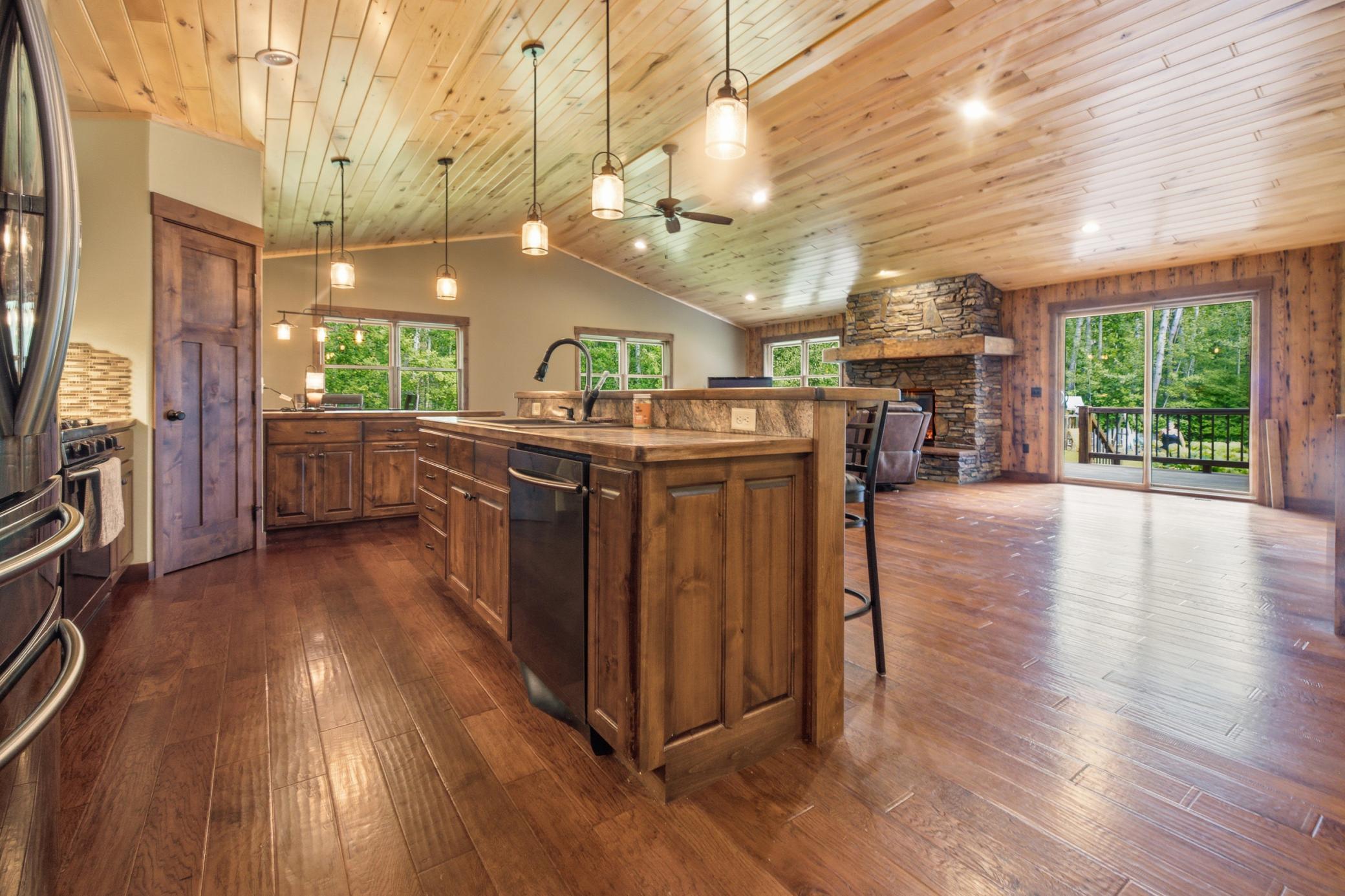 2017 single family home for sale at 3800 Branch Trail in Pequot Lakes, MN — 5 bed, 3 bath (photo 4 of 76)