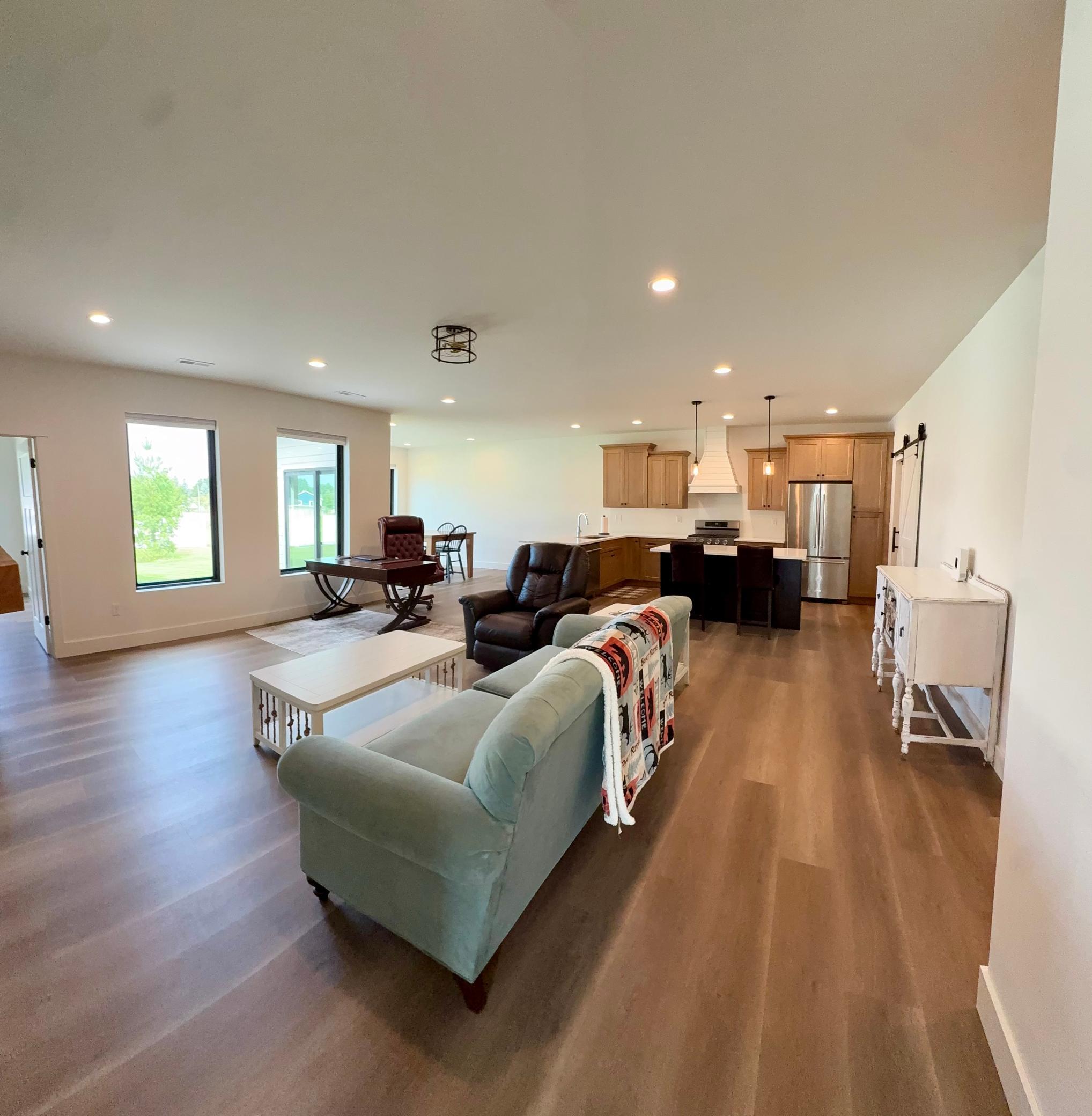 2024 twin home for sale at 117 Altavista Drive in Detroit Lakes, MN — 3 bed, 2 bath (photo 19 of 37)