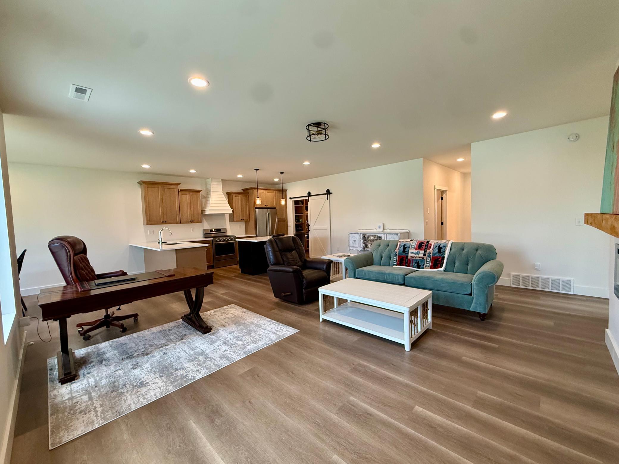 2024 twin home for sale at 117 Altavista Drive in Detroit Lakes, MN — 3 bed, 2 bath (photo 28 of 37)