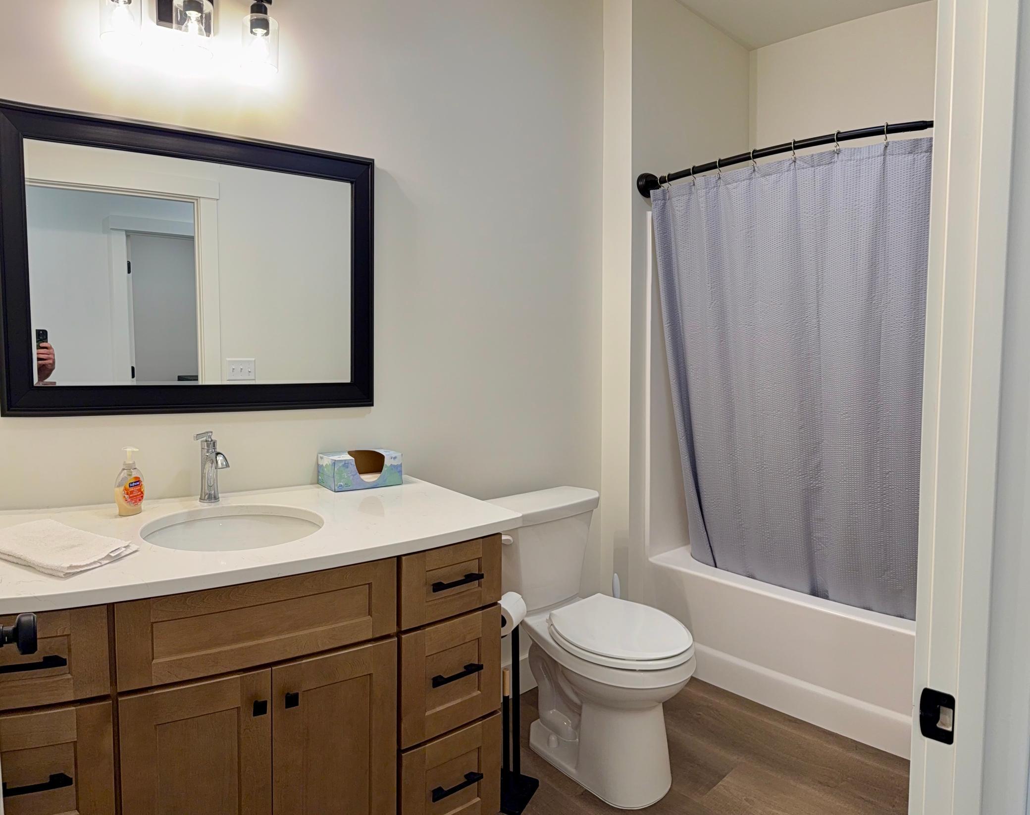 2024 twin home for sale at 117 Altavista Drive in Detroit Lakes, MN — 3 bed, 2 bath (photo 34 of 37)