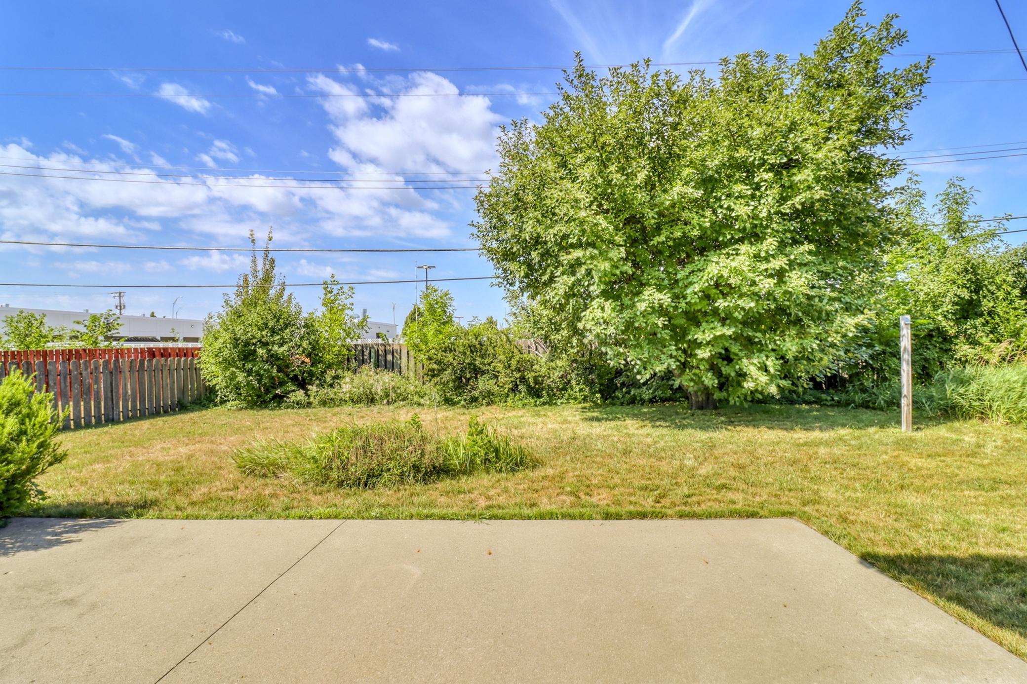 1967 single family home for sale at 2307 11th Street S in Fargo, ND — 4 bed, 2 bath (photo 43 of 46)