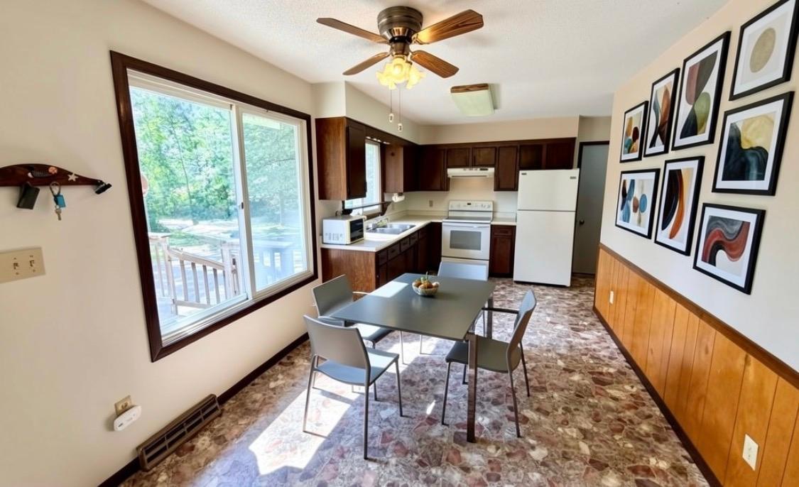 1983 single family home for sale at 38628 305th Street in Aitkin, MN — 2 bed, 2 bath (photo 11 of 62)