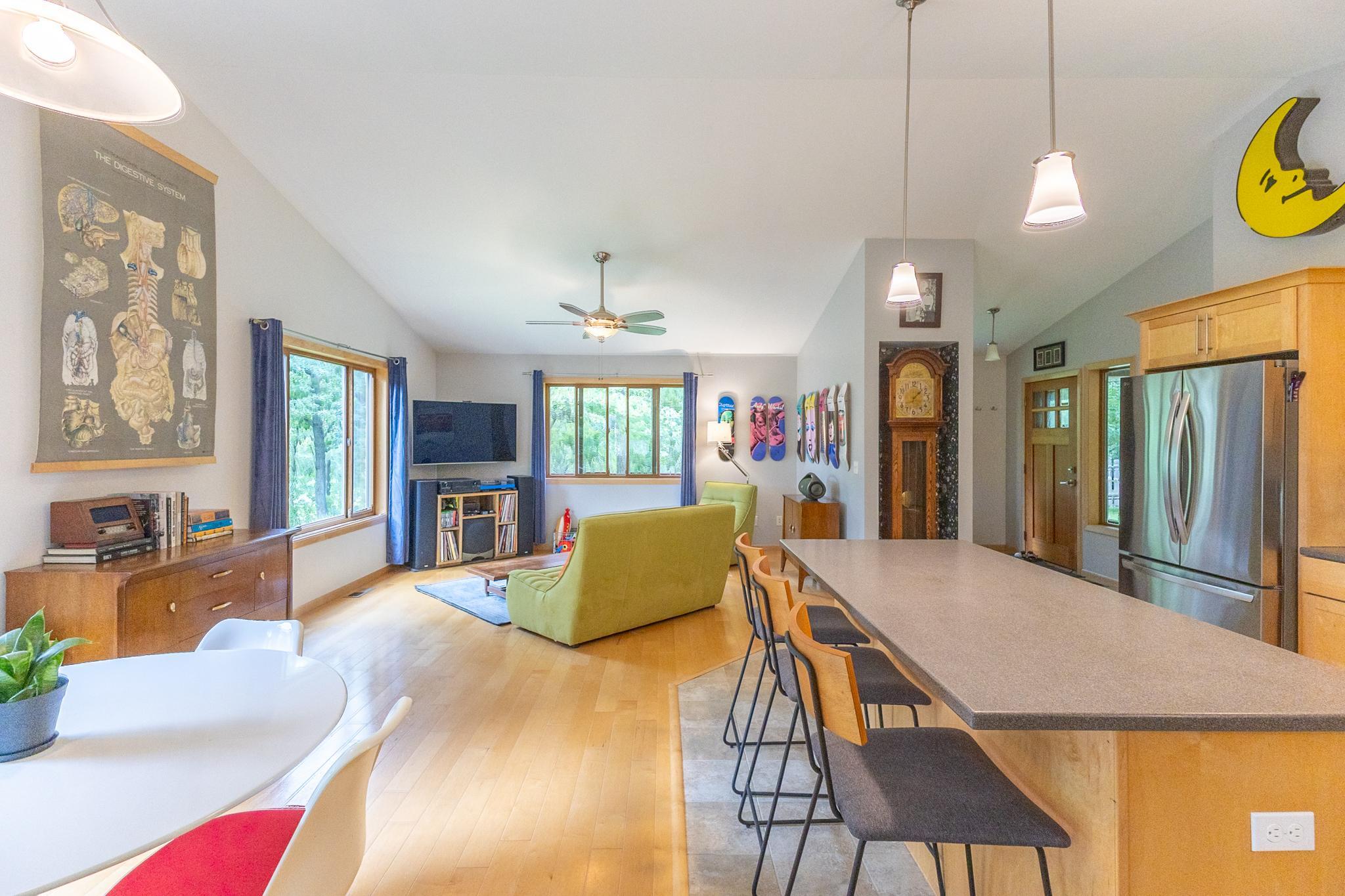 2011 single family home for sale at 4950 Sherman Drive NE in Bemidji, MN — 2 bed, 1 bath (photo 17 of 66)