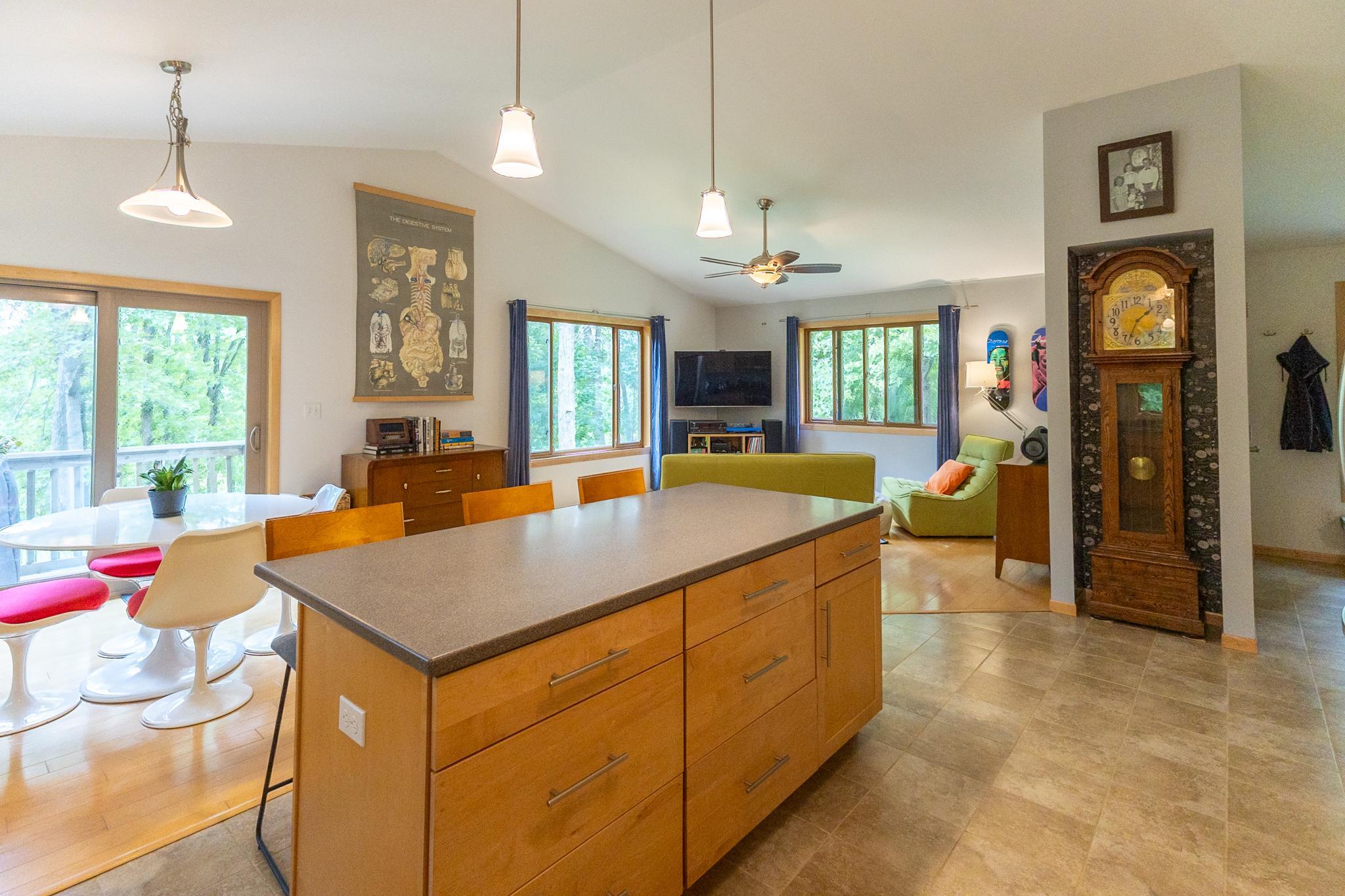 2011 single family home for sale at 4950 Sherman Drive NE in Bemidji, MN — 2 bed, 1 bath (photo 22 of 66)