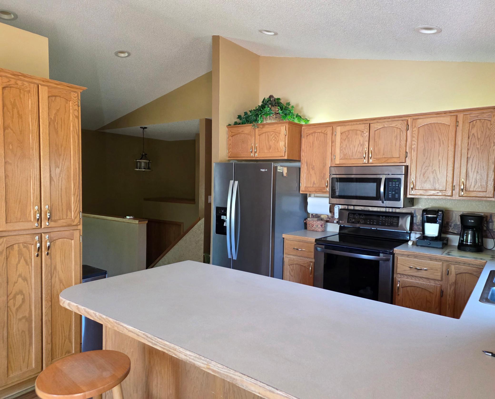 1994 single family home for sale at 621 Southview Drive in Hendrum, MN — 4 bed, 2 bath (photo 14 of 27)